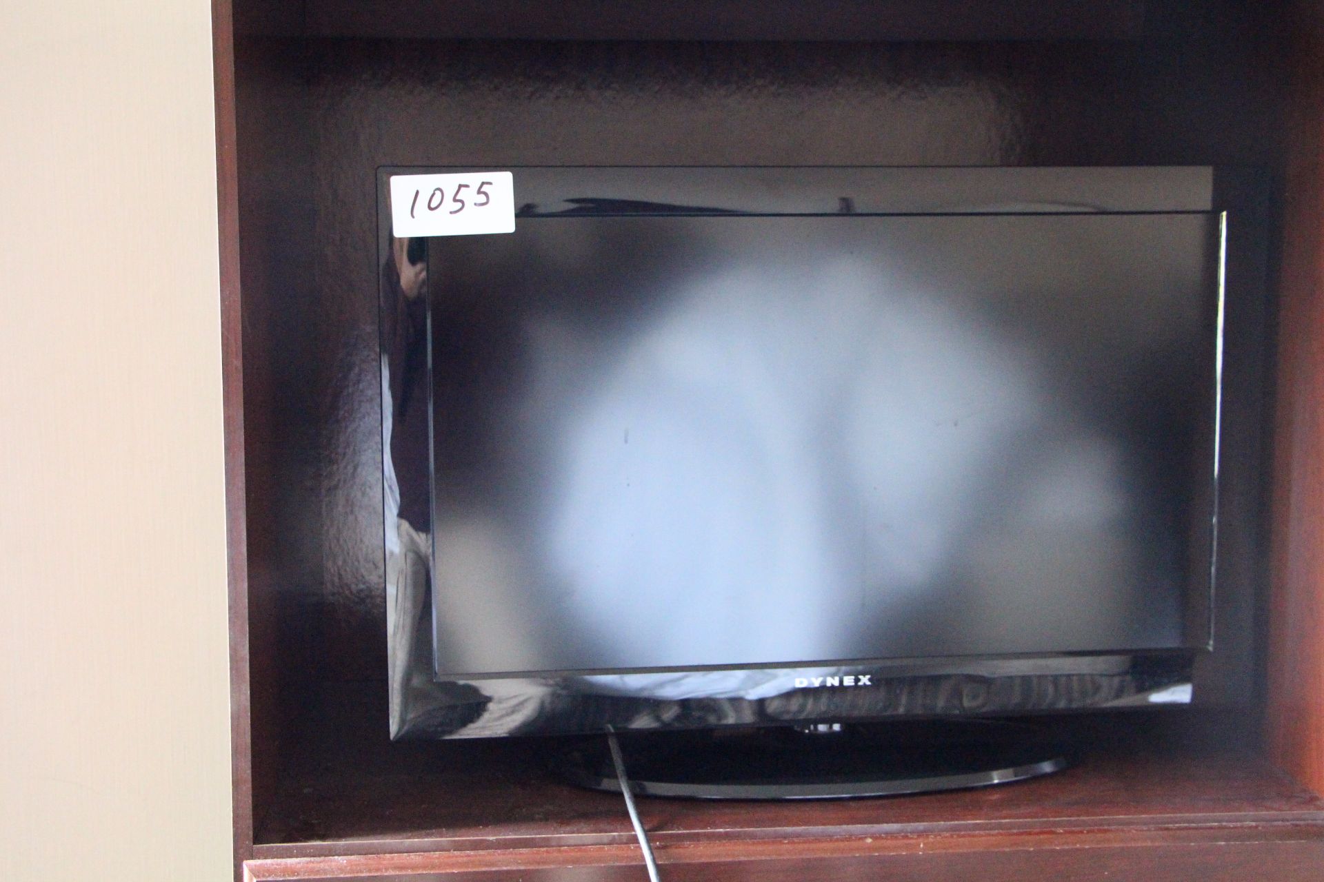 Dynex 32" LCD TV