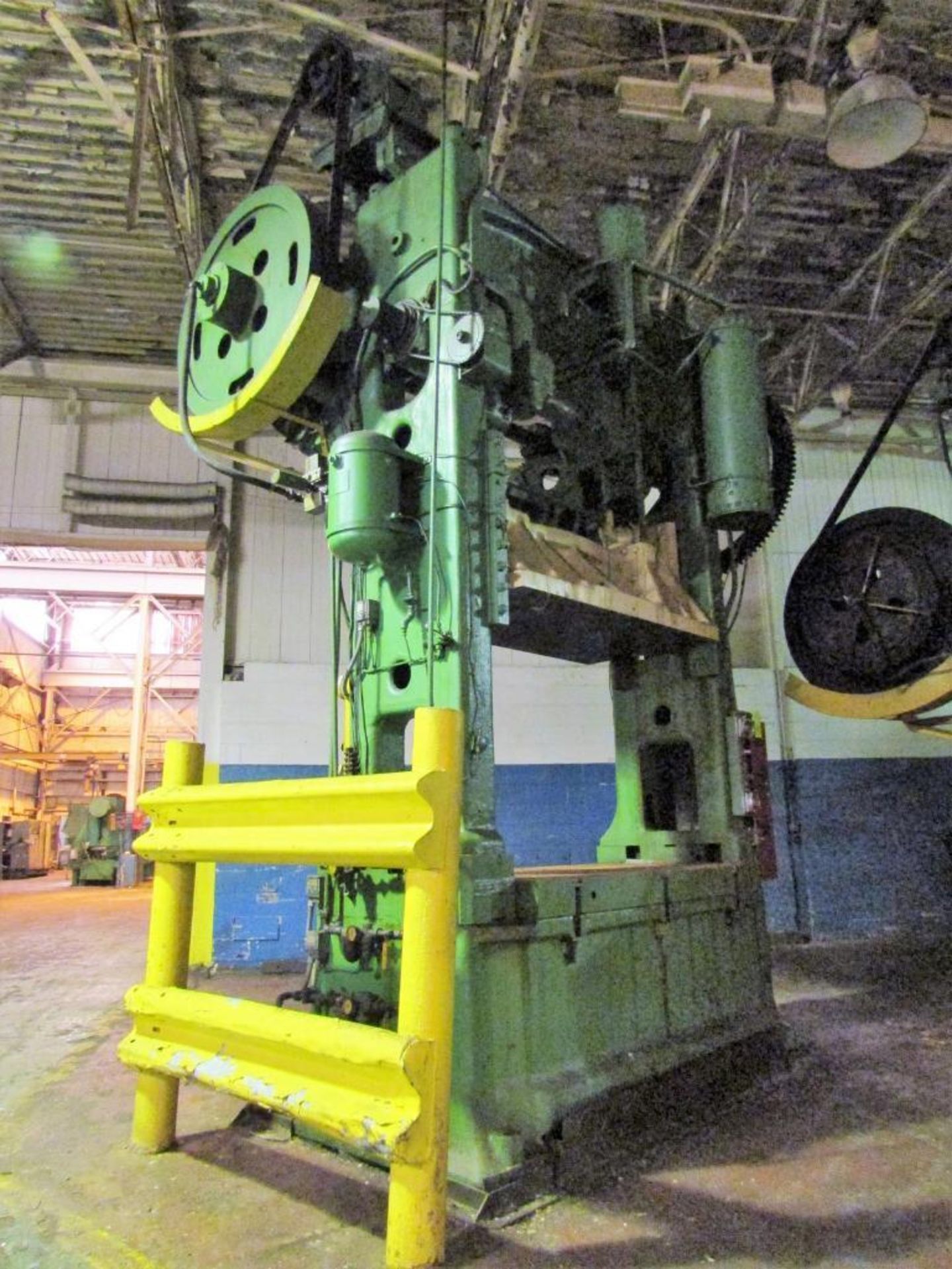 Bliss 6E 135 Ton Straight Side Press - Image 2 of 32