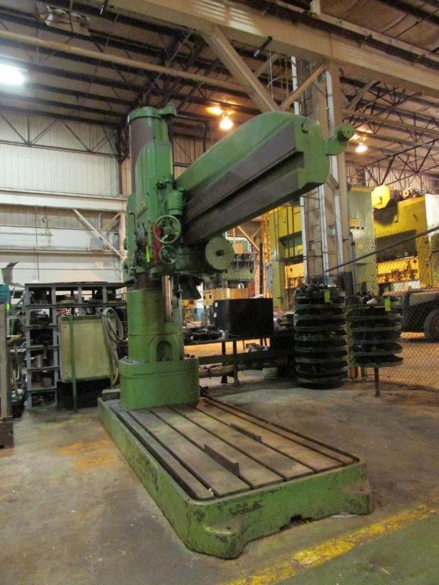 Carlton 8' x 19" Radial Arm Drill - Image 3 of 9