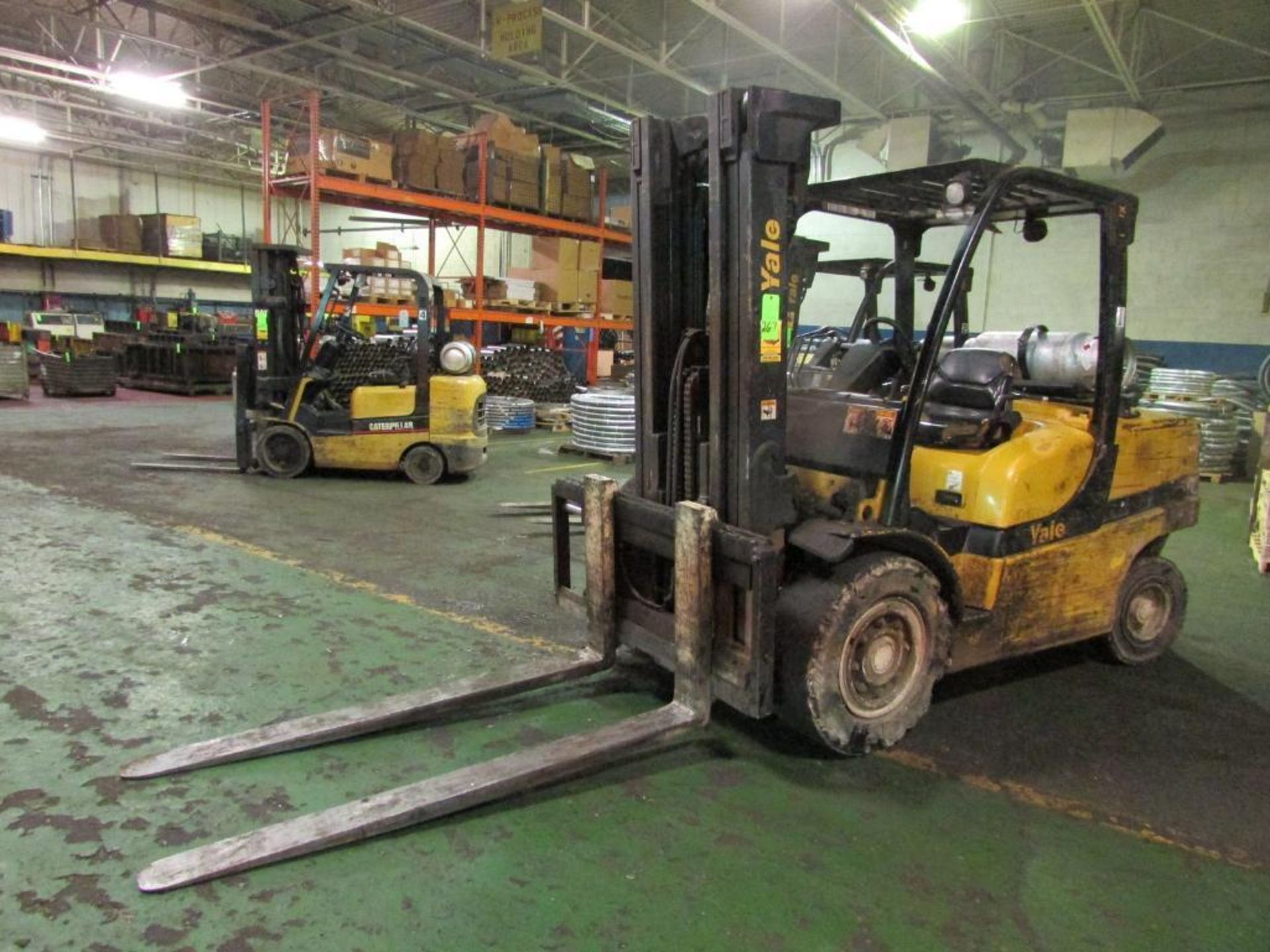 Yale Model GLP120VXNGGE096 10,950 lb. Capacity Fork Lift Truck - Image 4 of 15