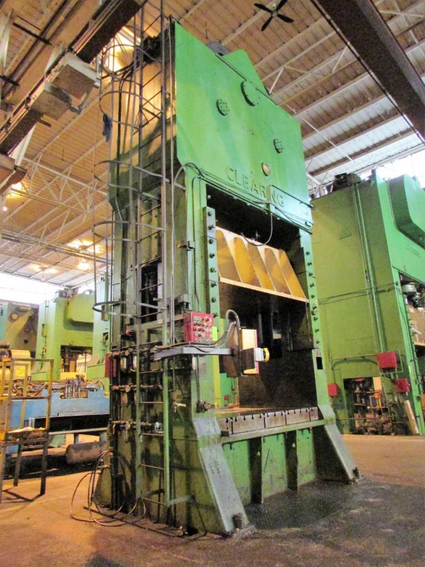 Clearing F2-350-84 350 Ton Two Point Eccentric Straight Side Press - Image 5 of 17