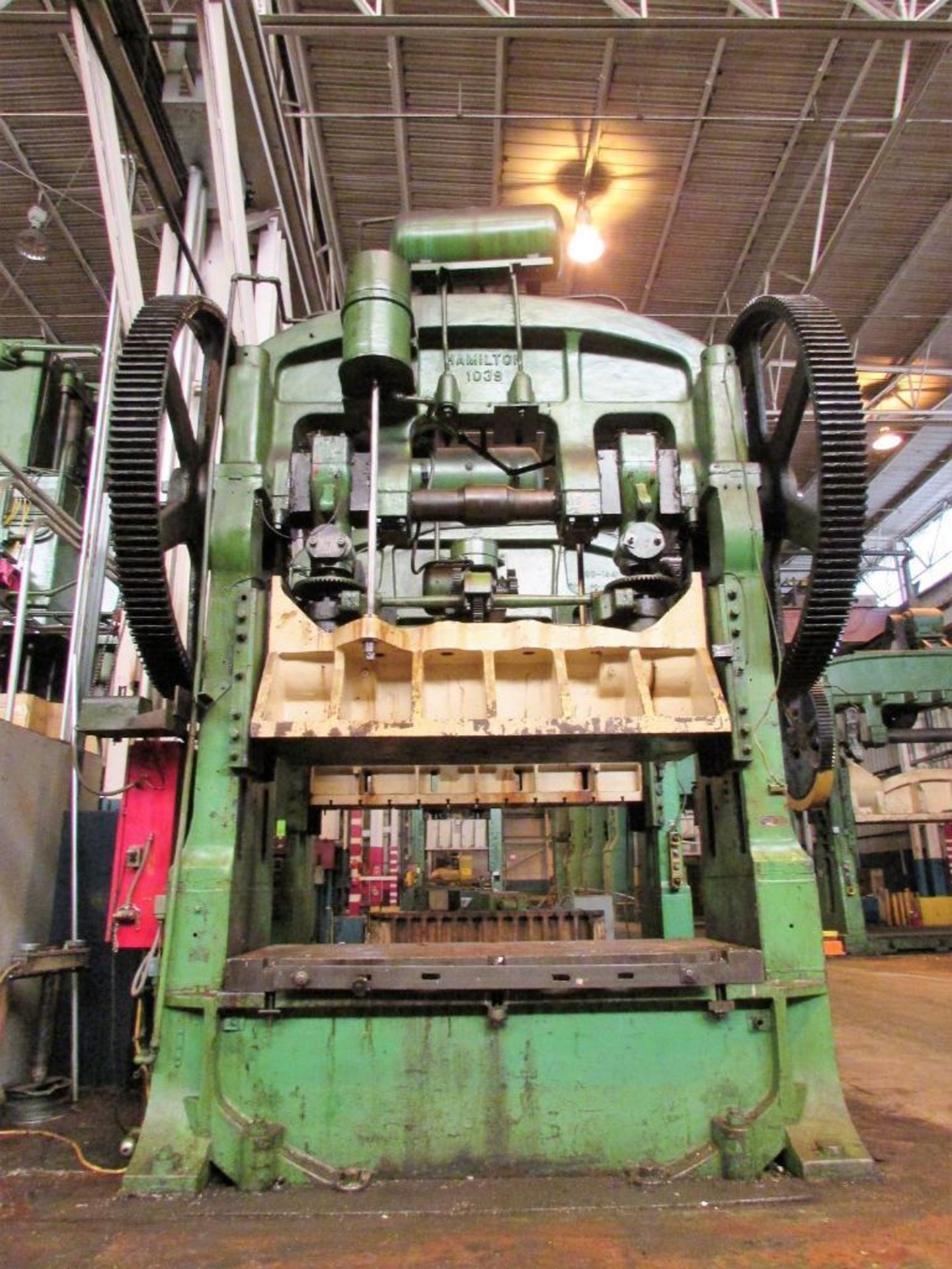 Hamilton 1039 290 Ton Straight Side Press - Image 2 of 20