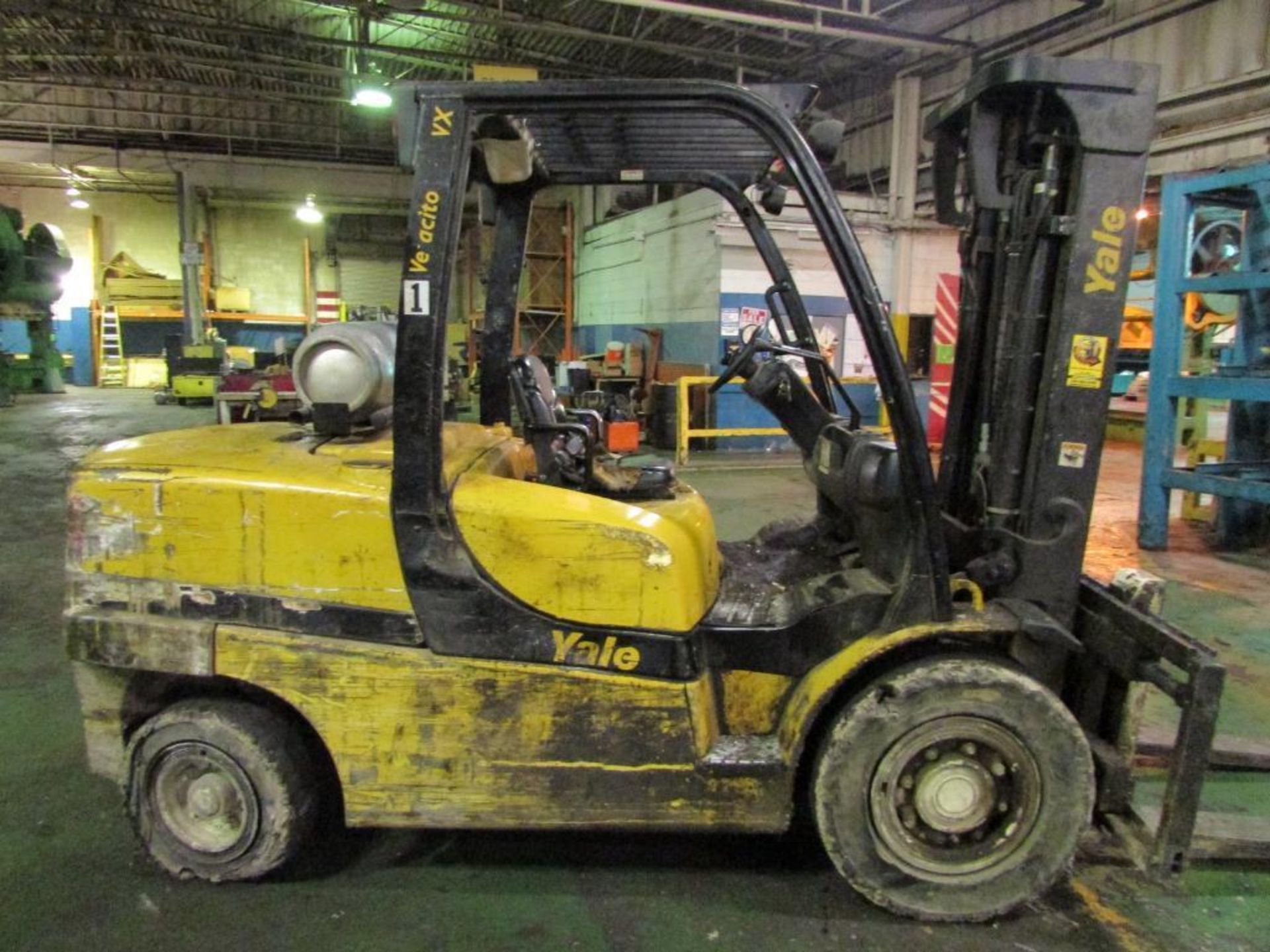 Yale Model GLP120VXNGGE096 10,950 lb. Capacity Fork Lift Truck - Image 12 of 15