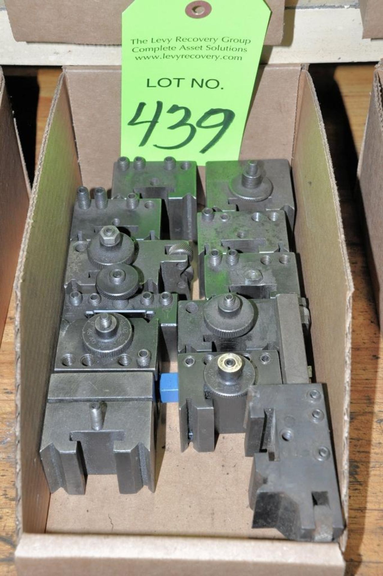 Lot-Tool Holders in (1) Box, (C-1)