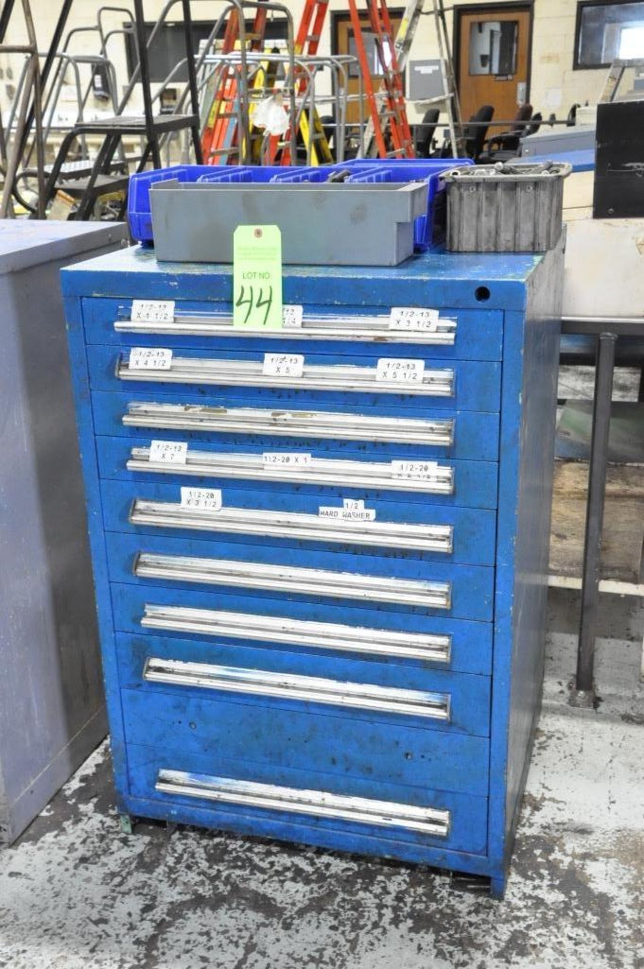 10-Drawer Tooling Cabinet, (B-1)