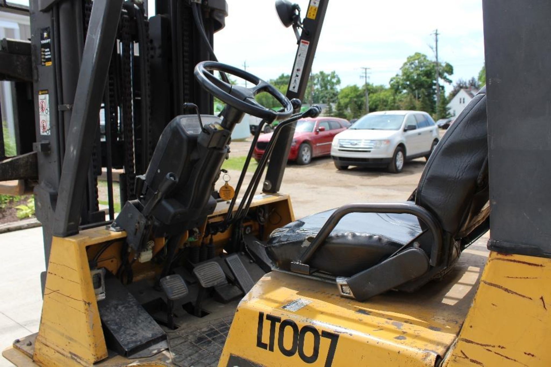 Catapillar LT007 8,000lb Forklift - Image 4 of 4