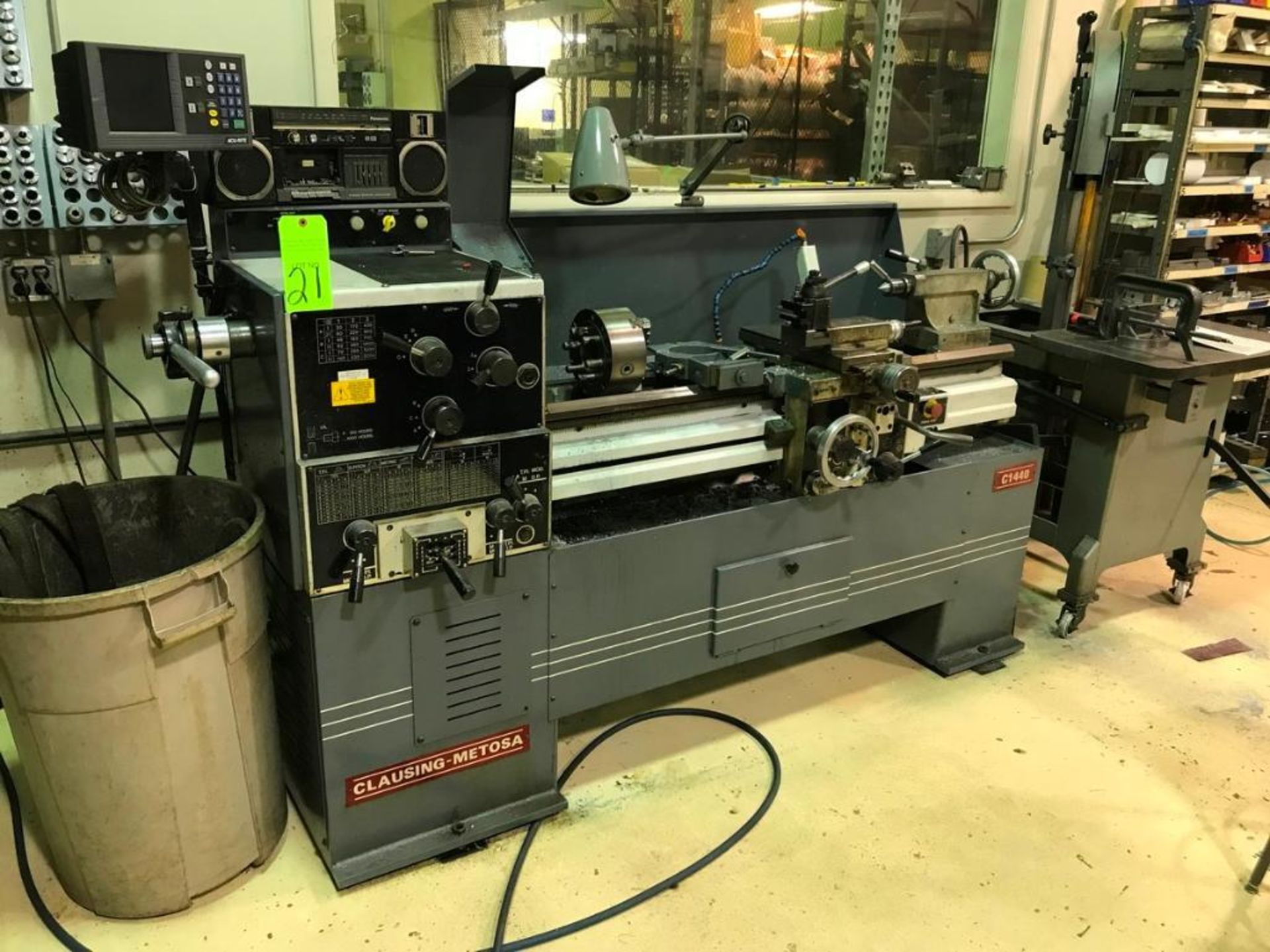 Pinacho, mdl. C1440, Precision Center Lathe