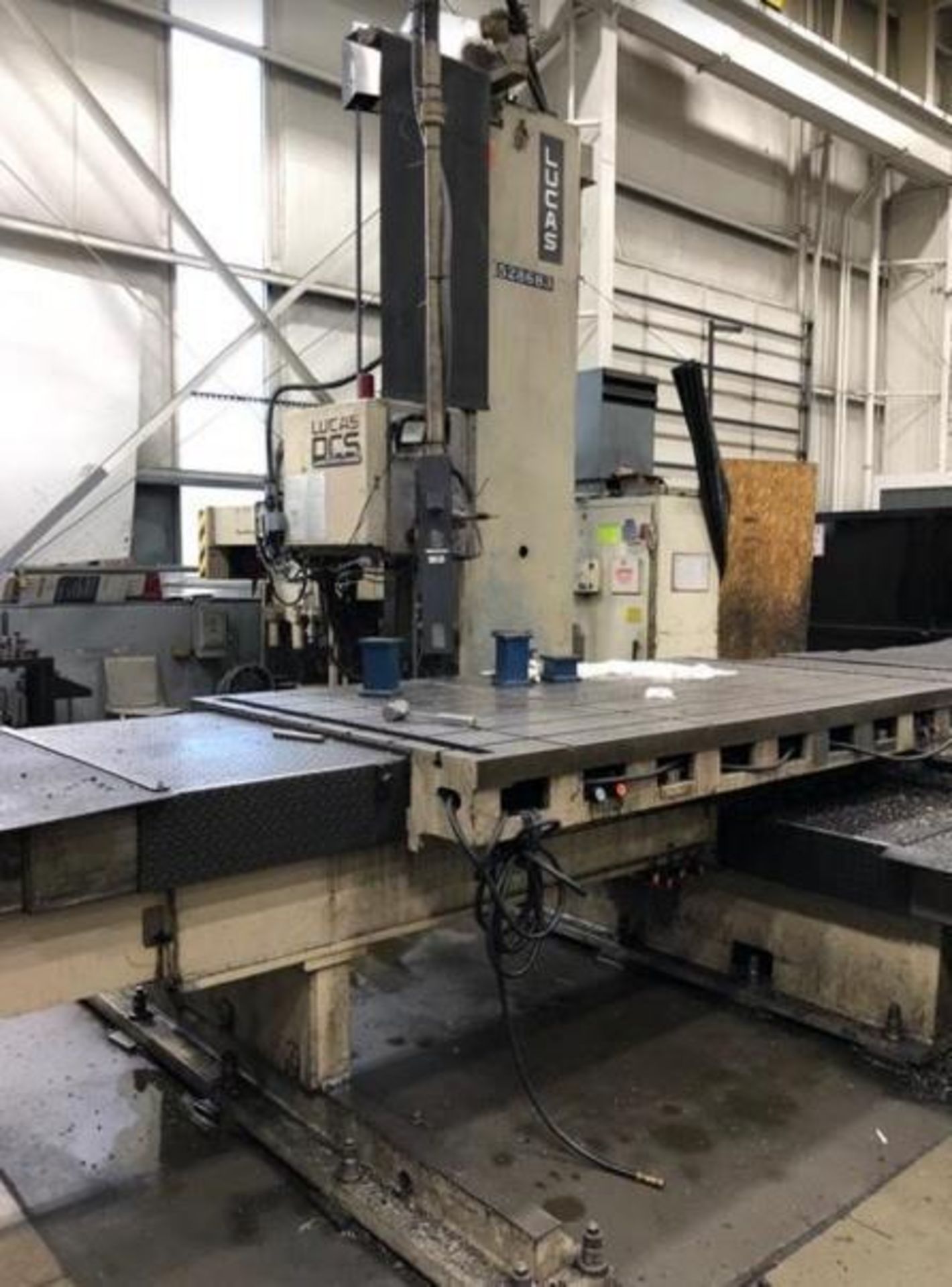 Lucas 5" Model 30 DCS-98 Horizontal Boring Mill CNC