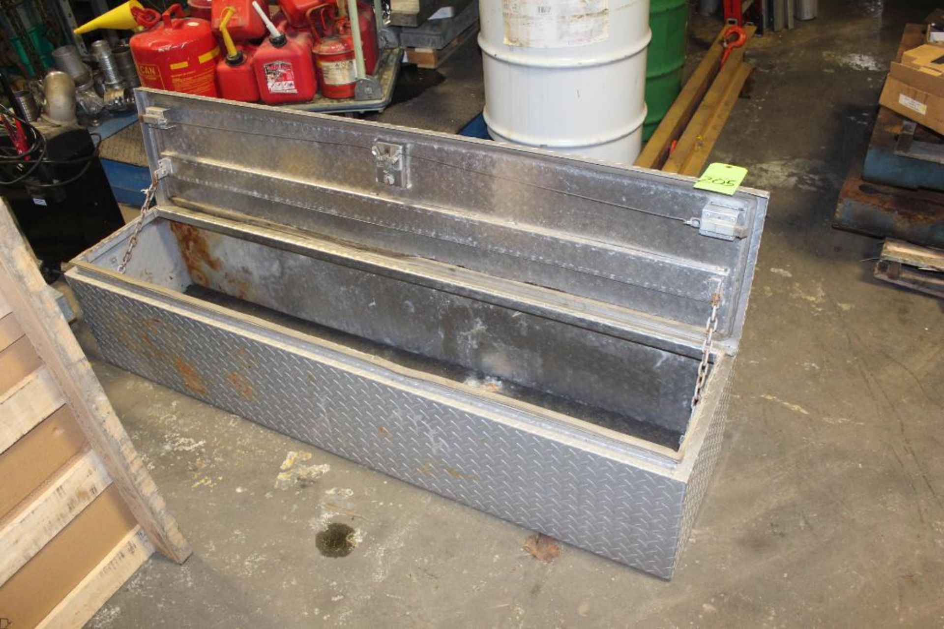 70" Diamond Plate Aluminum Toolbox