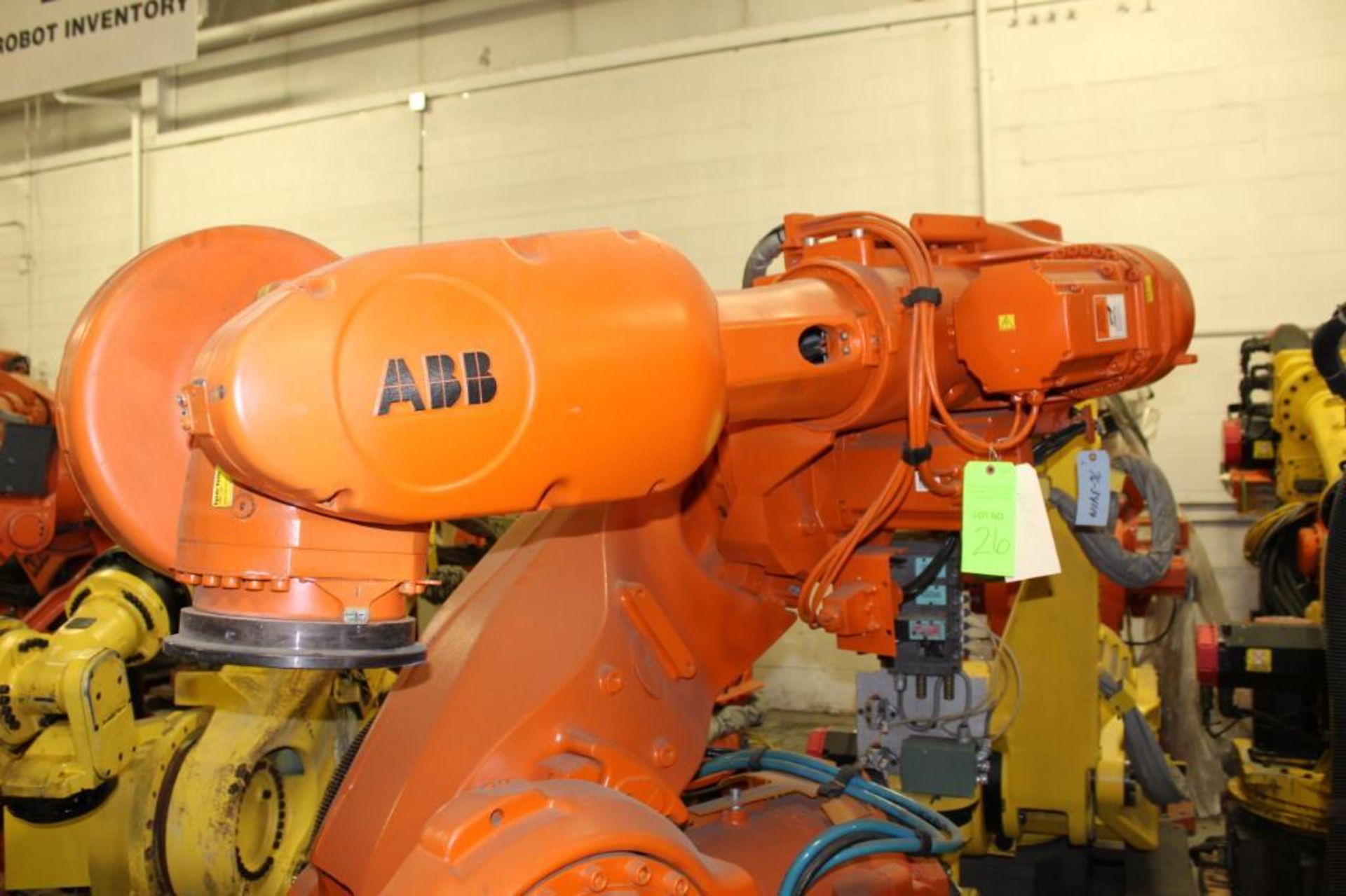 ABB IRB 7600 Robot - Image 4 of 10