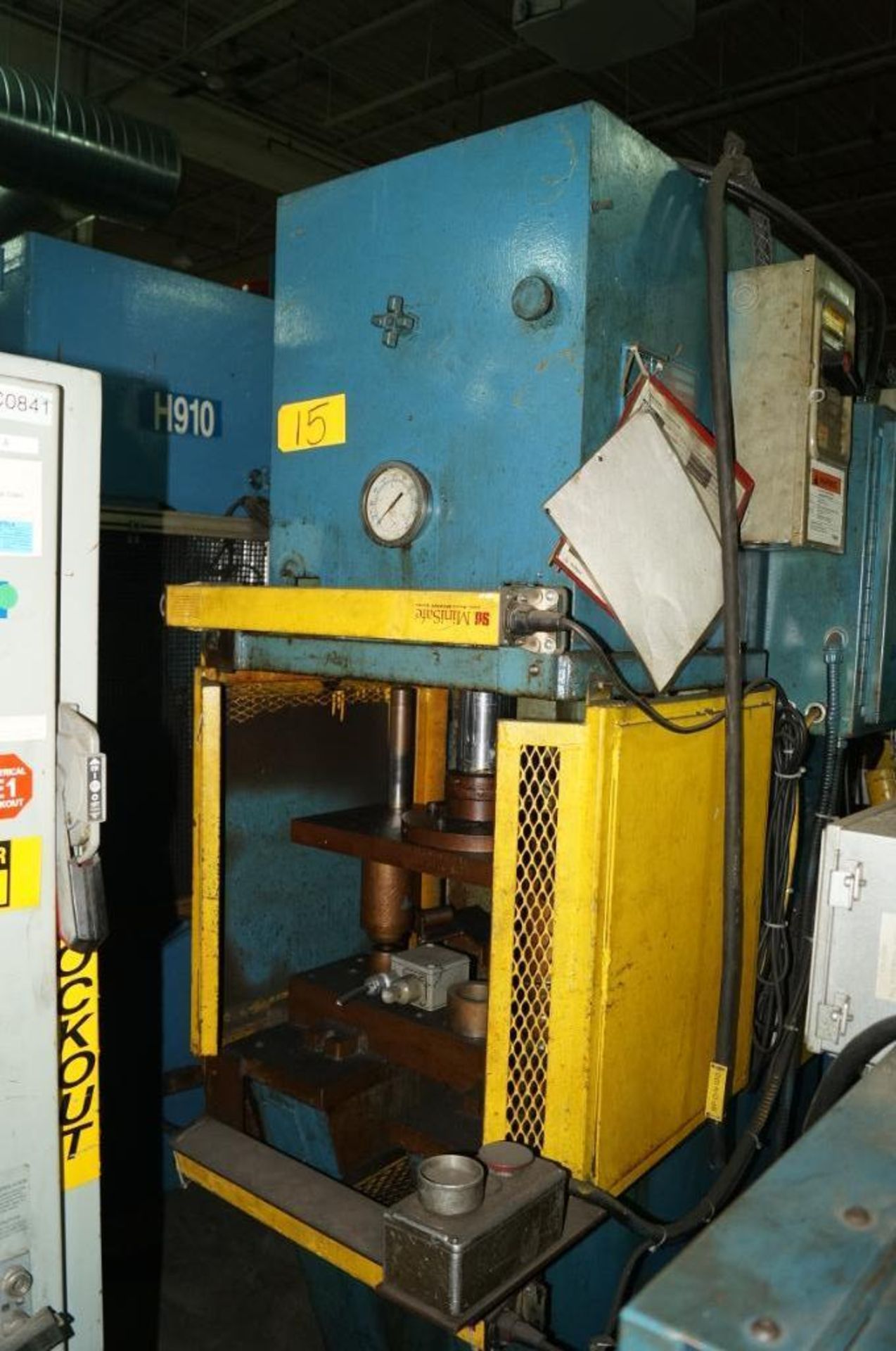 HYDRAULIC POWER CORP, MODEL 60-10 12 TON PRESS