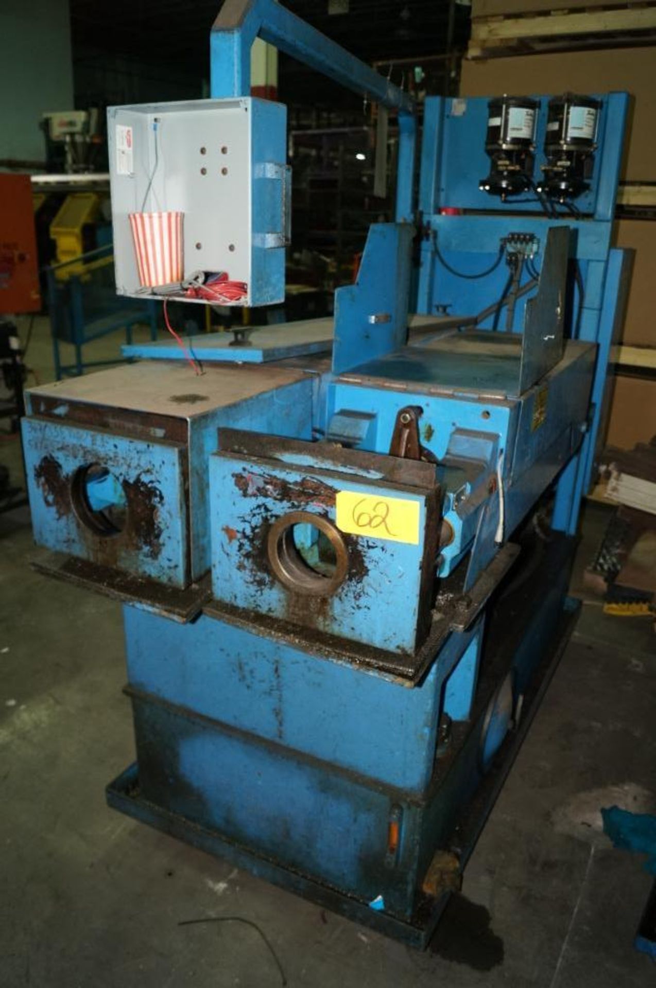 ADDISON MCKEE, DUAL I/O TUBE END FORMING MACHINE