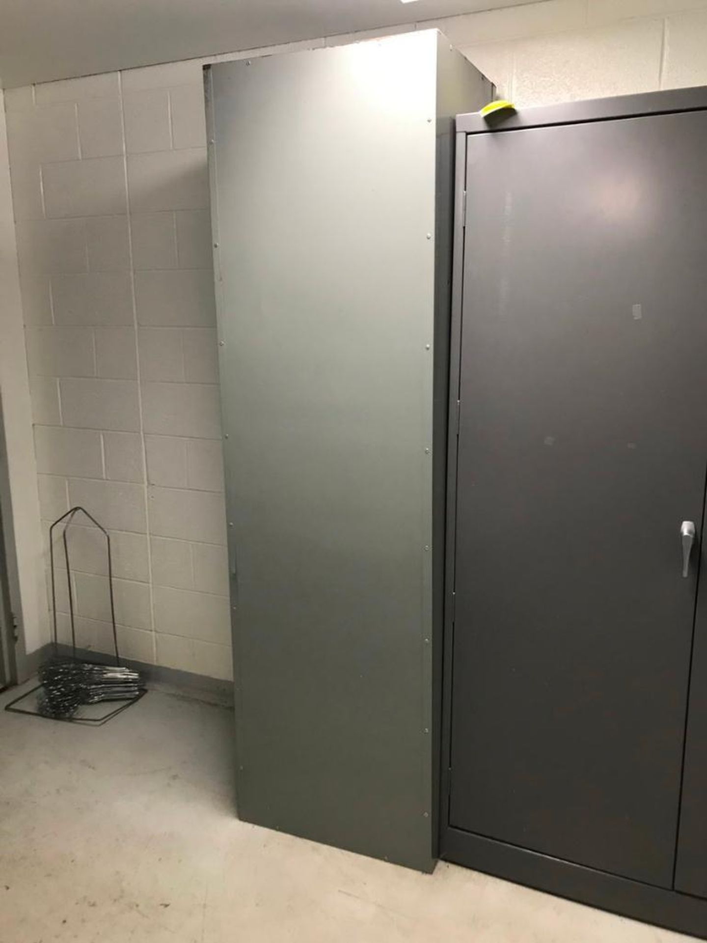 (6) 45'' x 18'' x 76'' 3-Door Lockers - Image 6 of 6