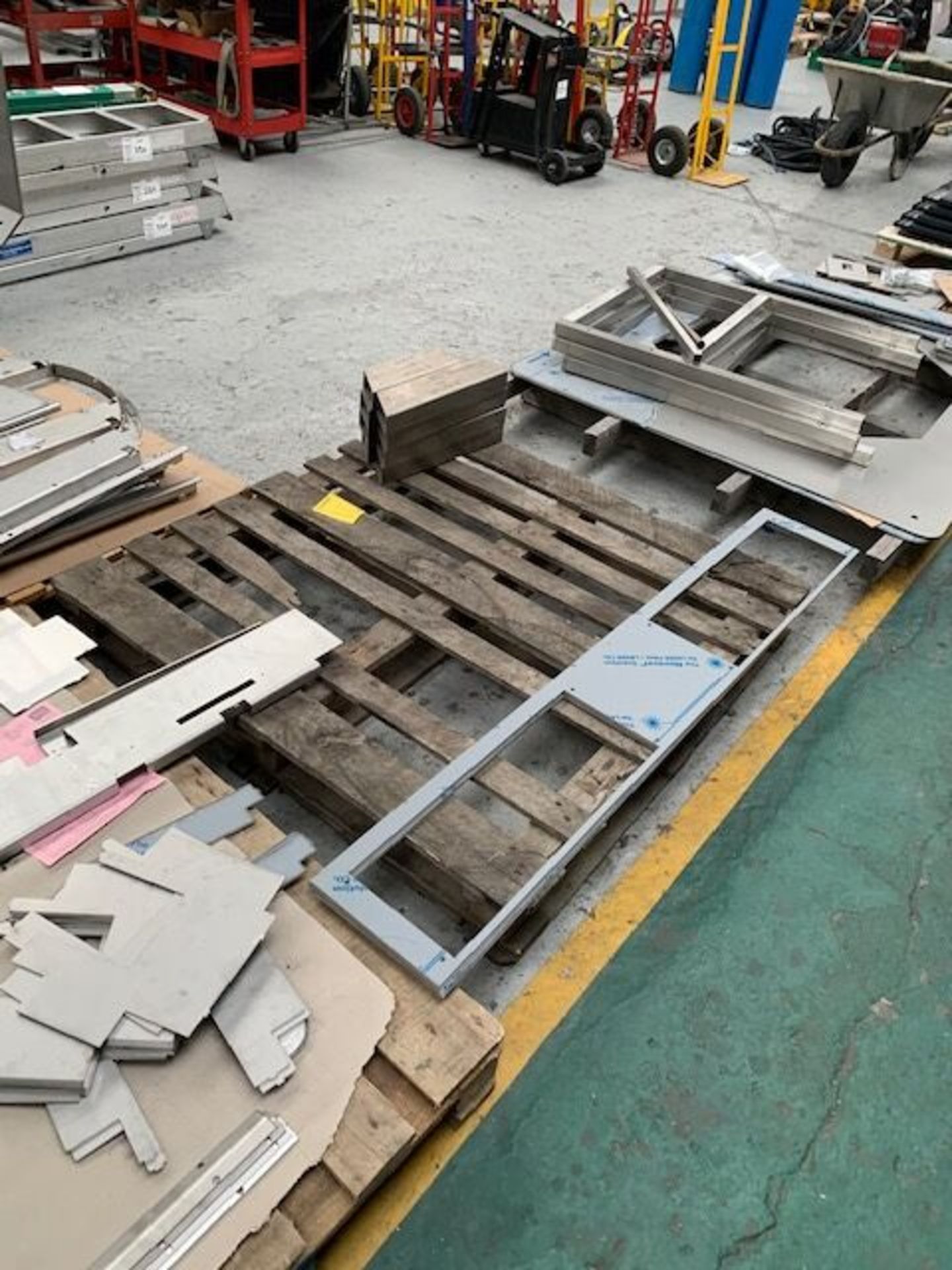 Various pallets of WIP STAINLESS 17 - Image 5 of 15