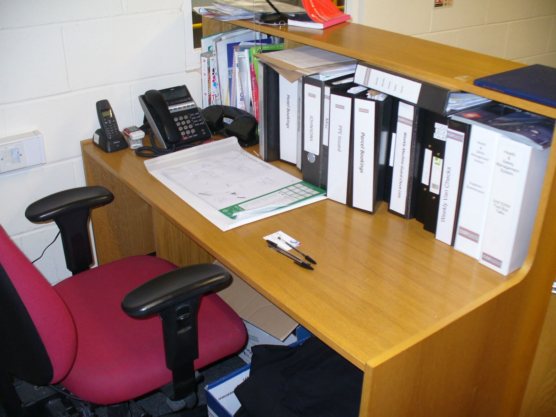 2 x oak effect RECEPTION DESKS, 3 drawer beech PEDESTAL and 2 SWIVEL CHAIRS, upholstered red fabric - Image 2 of 3