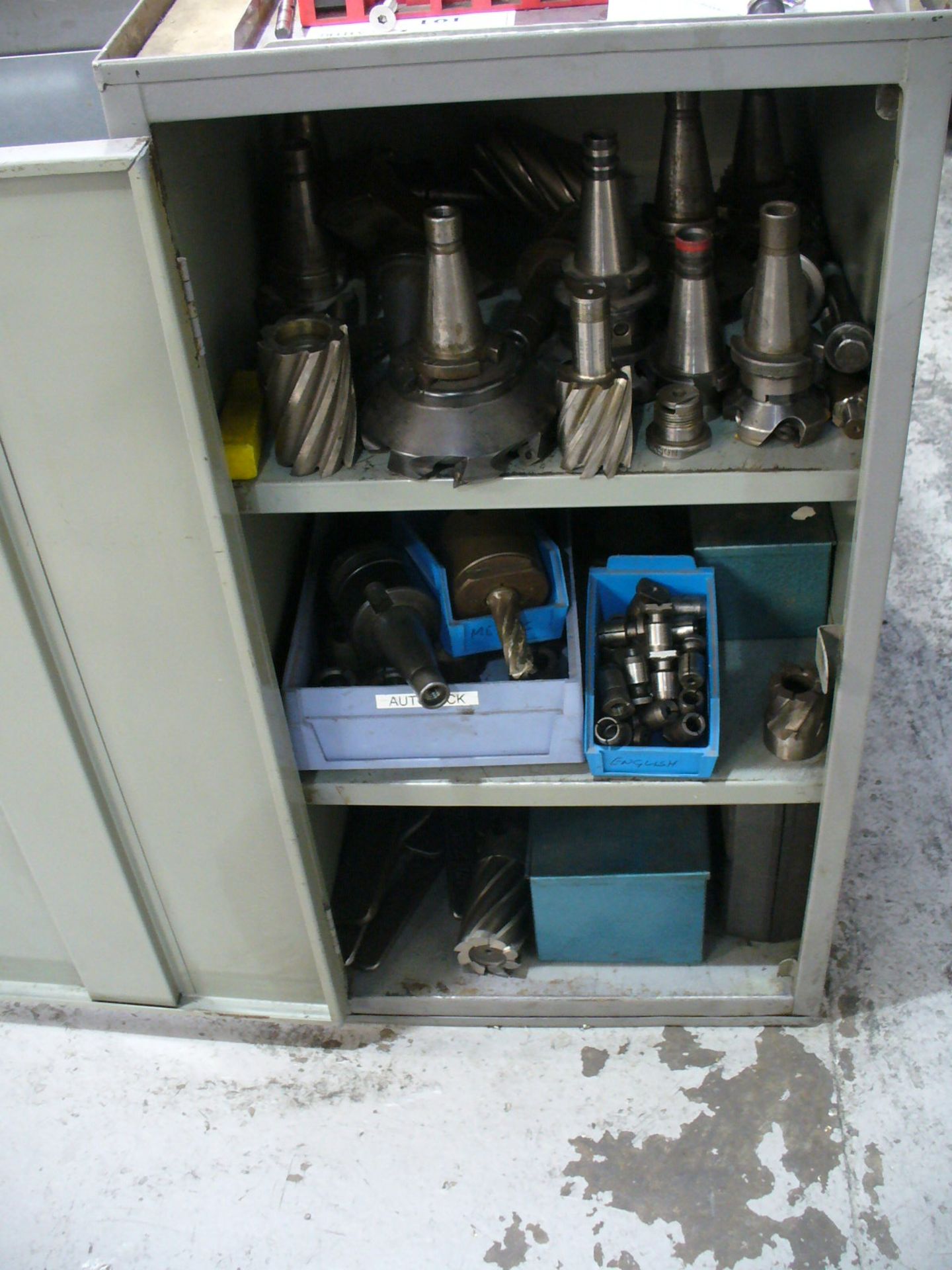 CUPBOARD & TOOLING 460x460x900 - Image 2 of 4