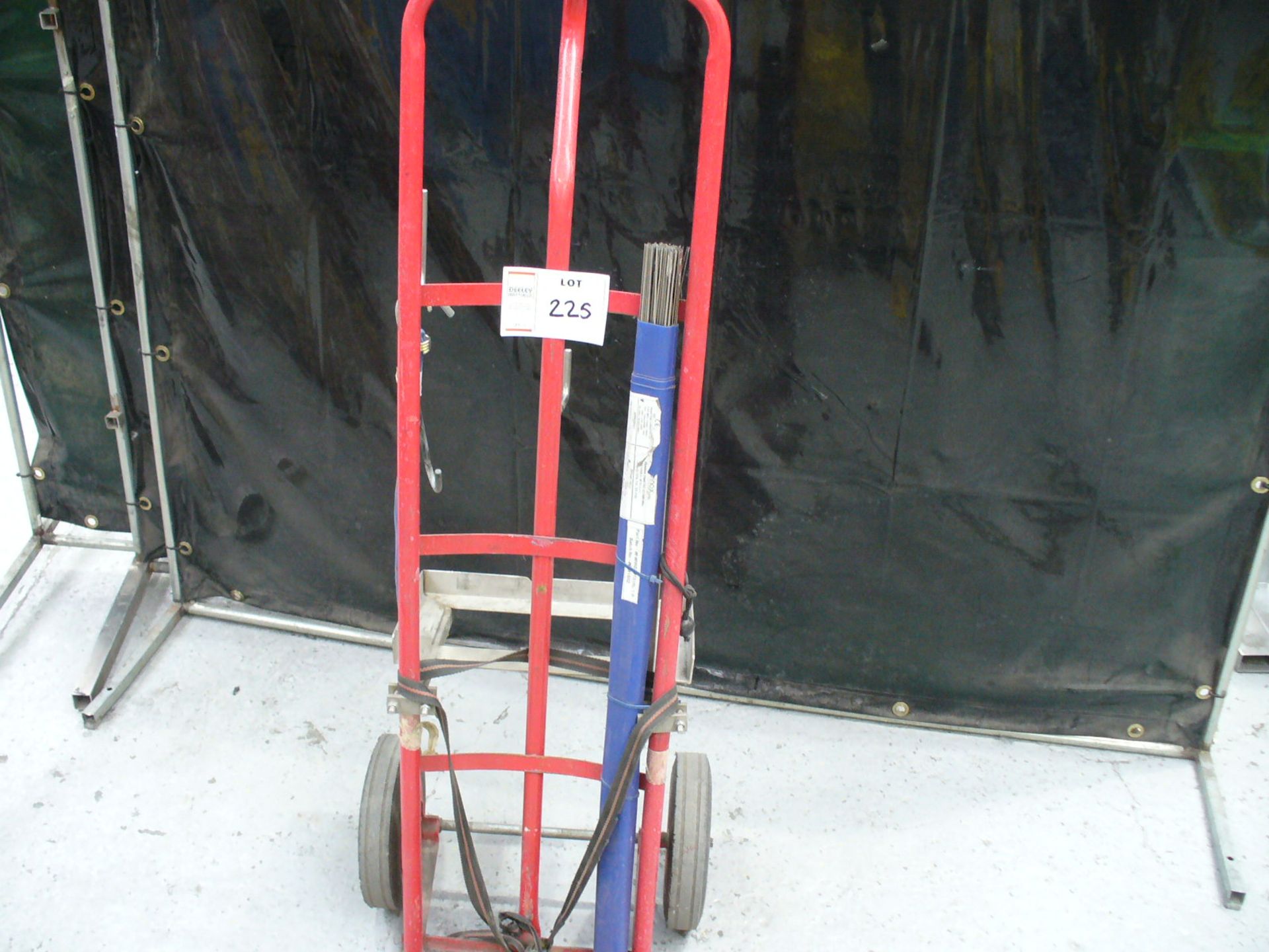 BOTTLE TROLLEY (excludes welding rods)