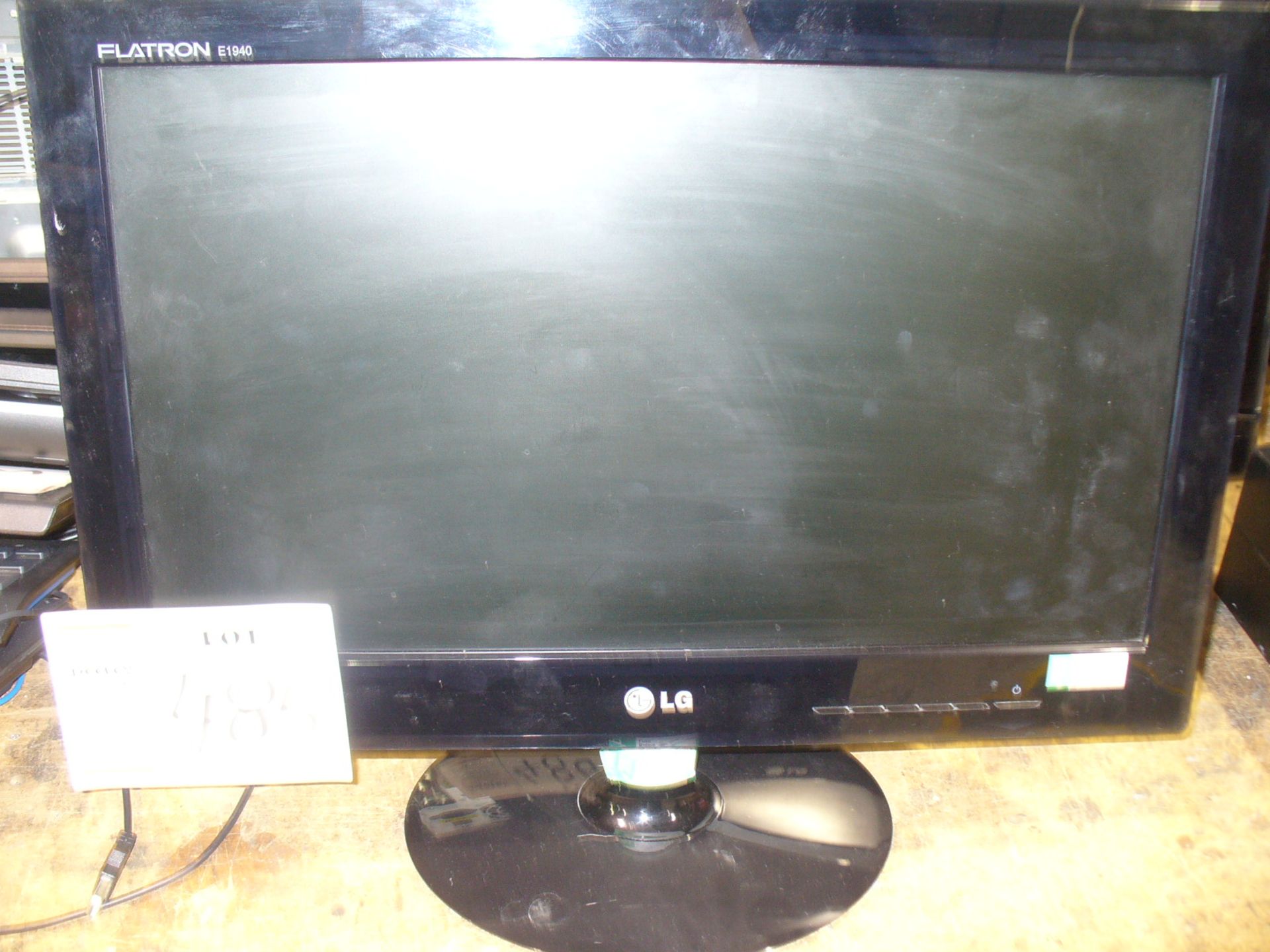 LG Flatron E1940 MONITOR