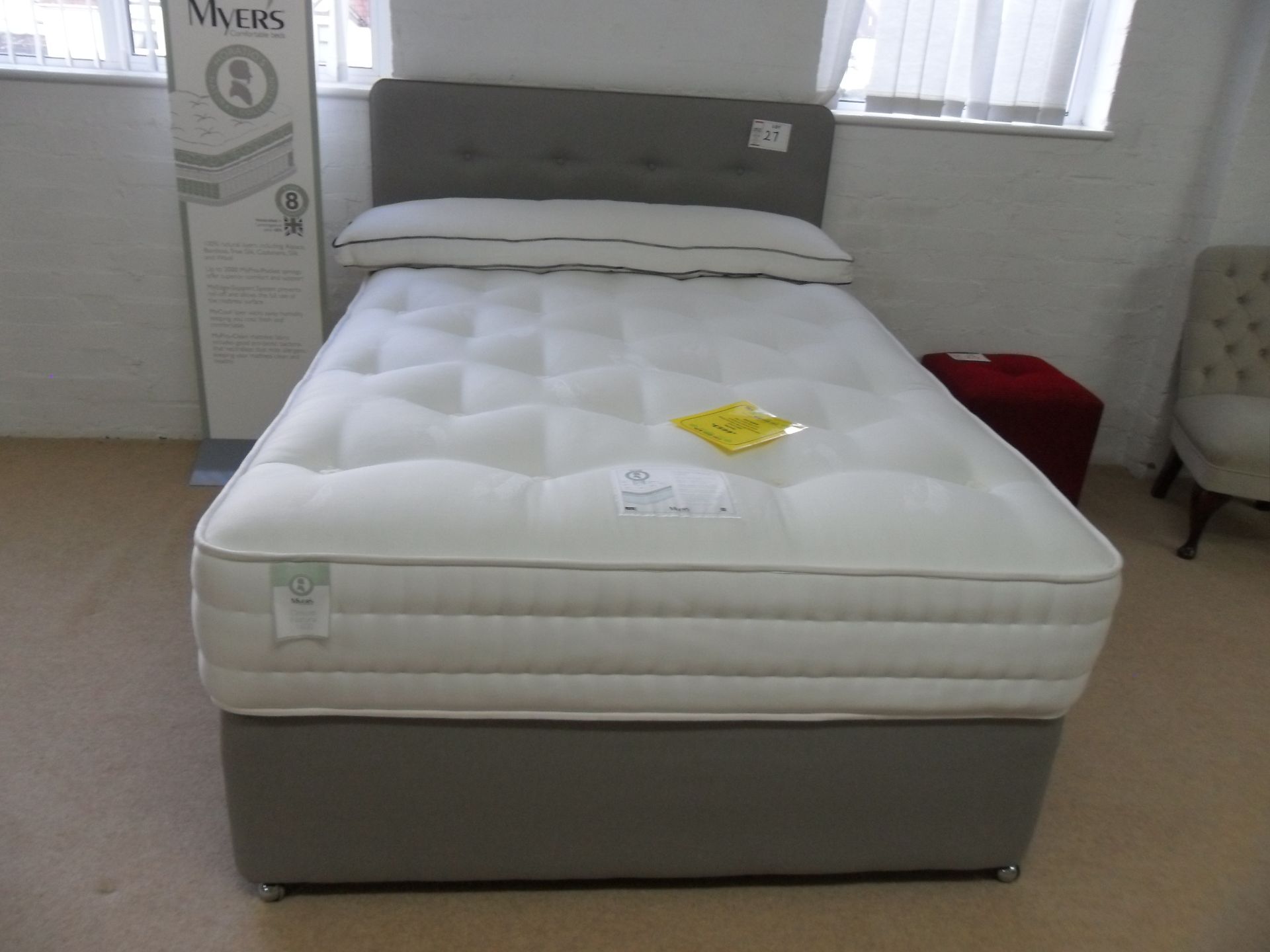 Myers De-Luxe Set 4'6" 2 DRAWER DIVAN BASE 1600 pocket sprung MATTRESS RRP £799