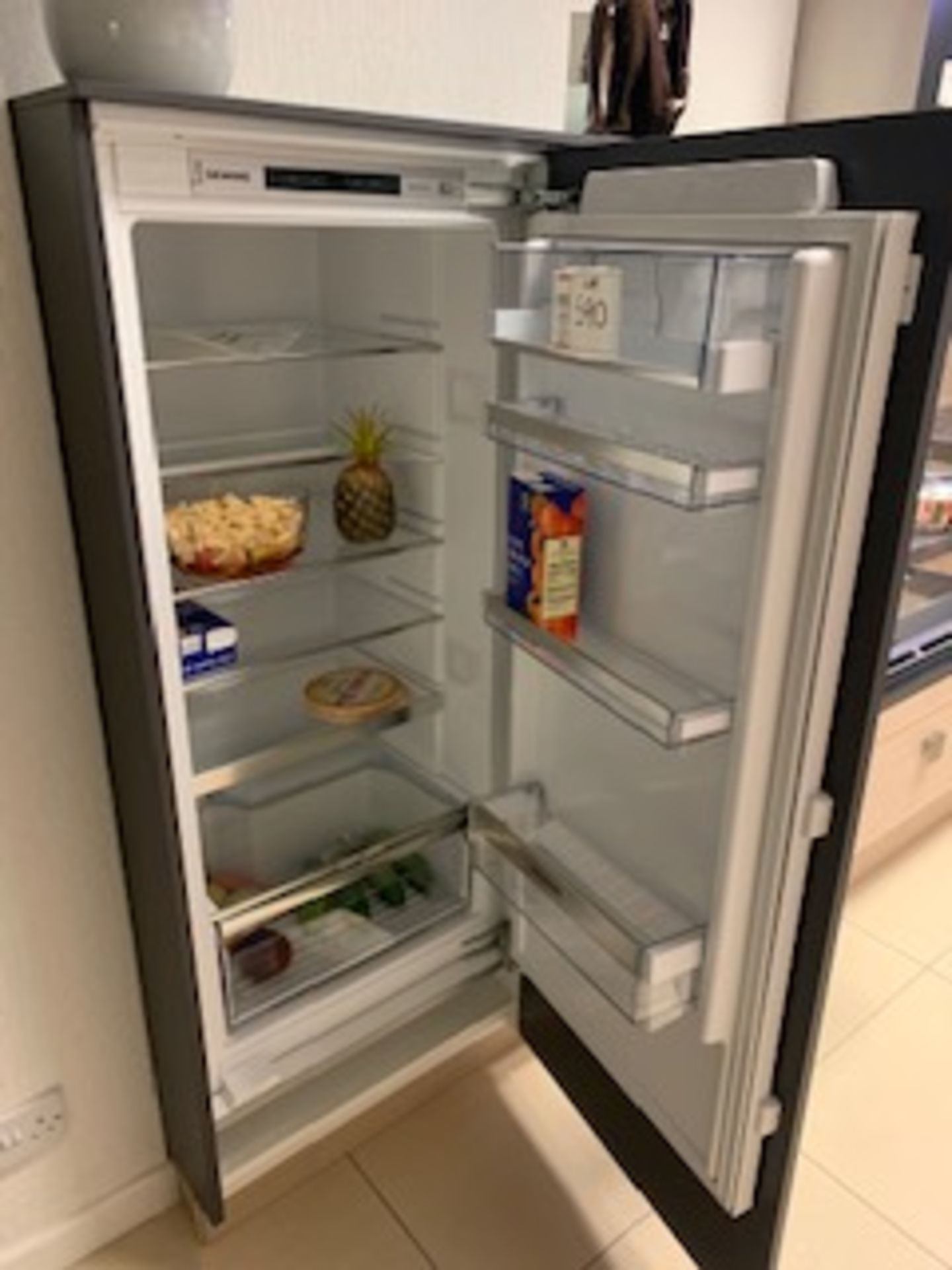 Siemens K141RAF20G LARDER FRIDGE