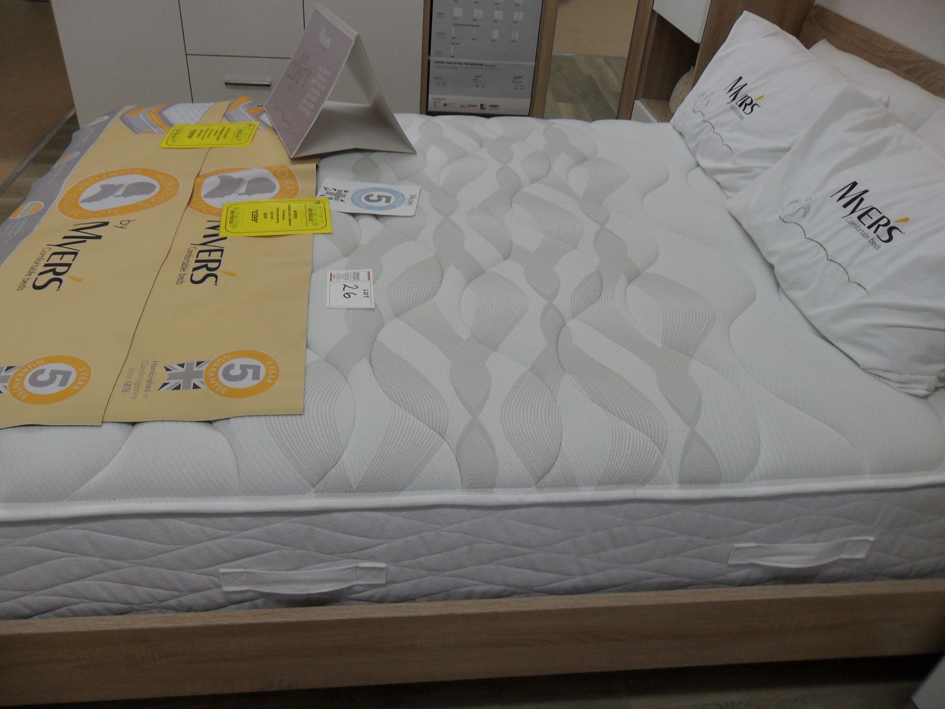 Myers Supreme Latex Comfort 4'6" MATTRESS 1800 pocket sprung RRP £549 - Image 2 of 2