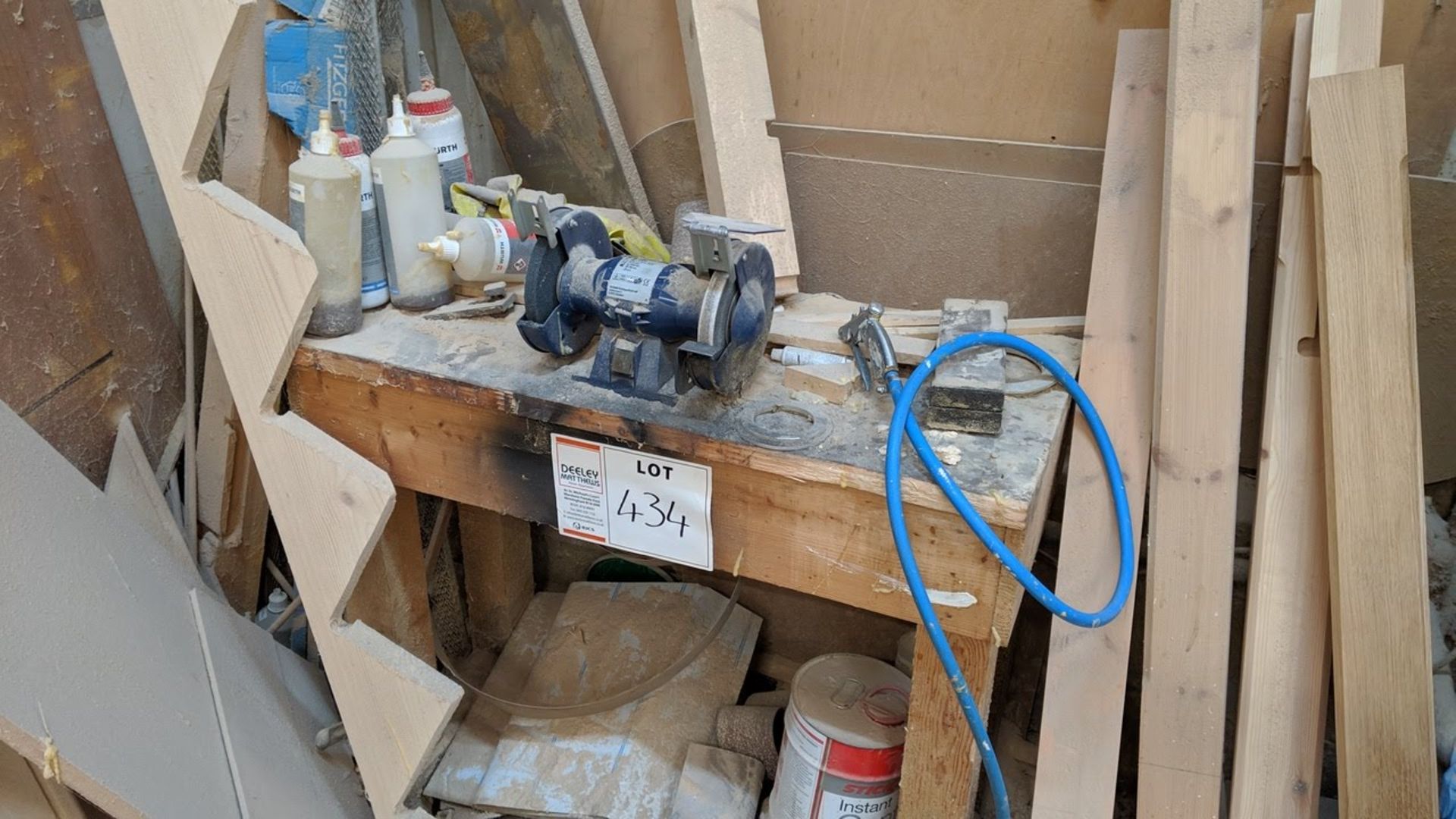 Double ended BENCH GRINDER and air line