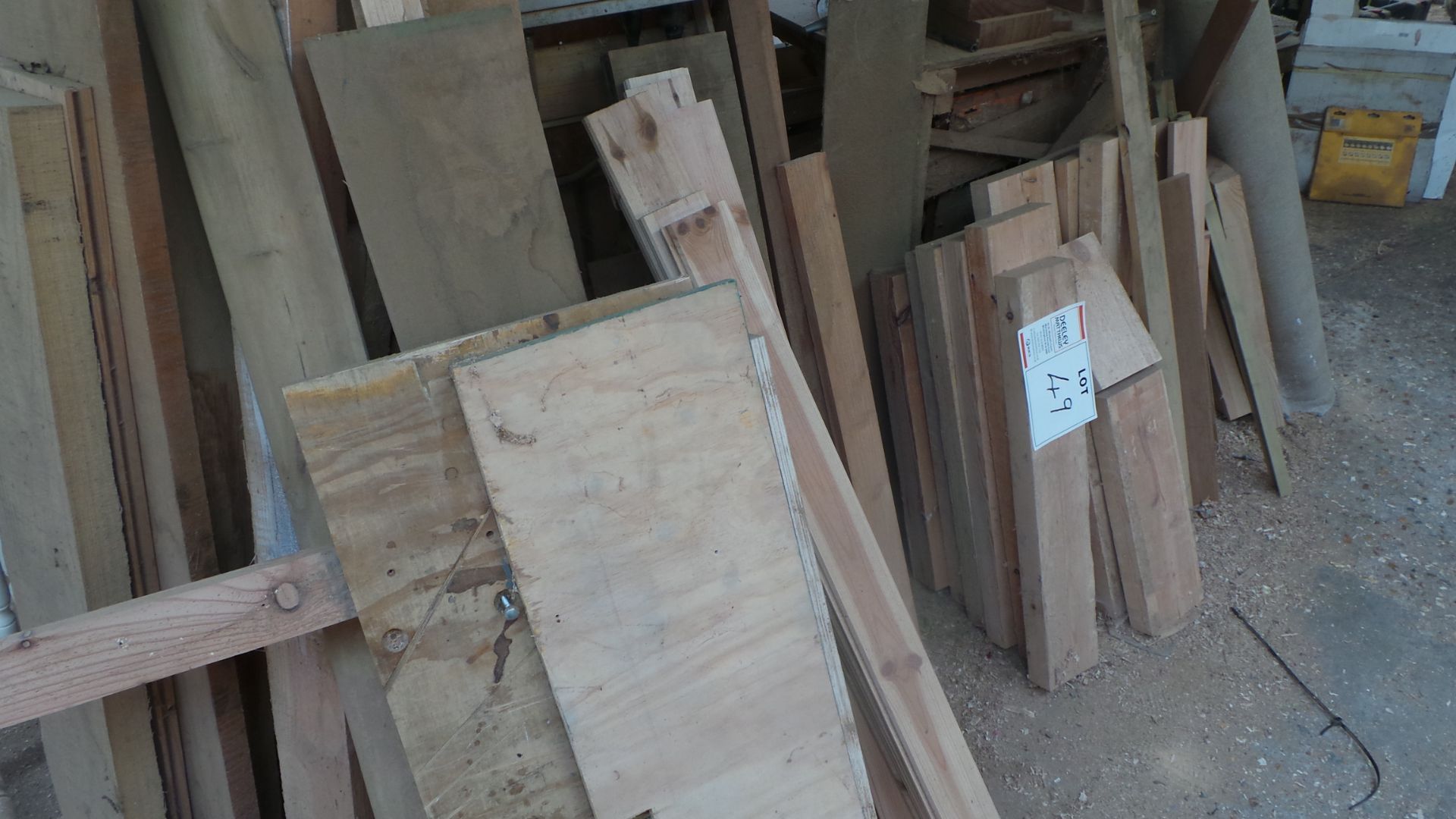 Assorted softwood and hardwod TIMBER OFFCUTS - Bild 2 aus 2