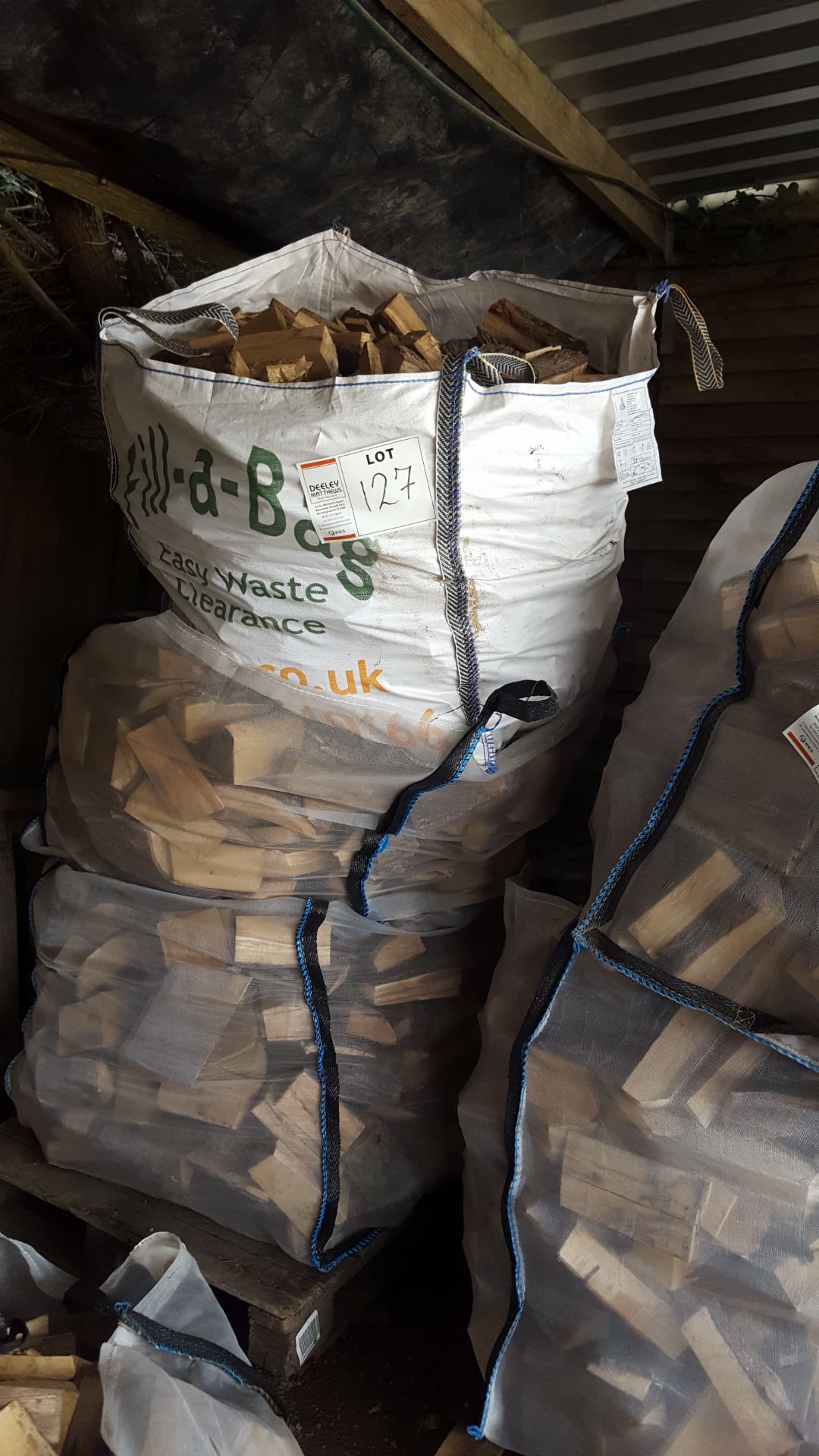 7 full and part jumbo bags of AIR DRIED LOGS - Image 3 of 3