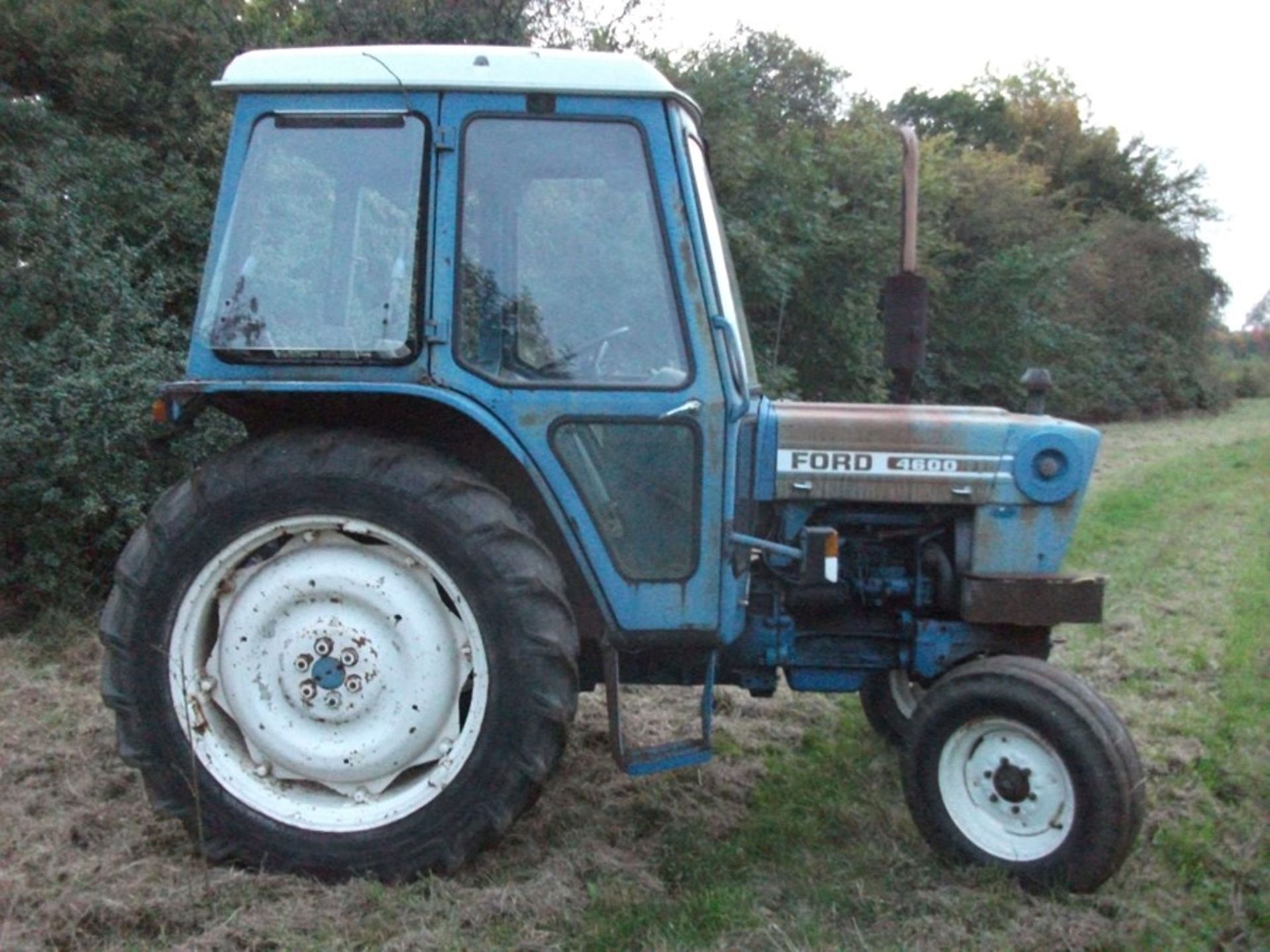 Ford 4600 2wd Tractor Reg No FMJ 633T (HOURS 5641) (RUNNING WELL)