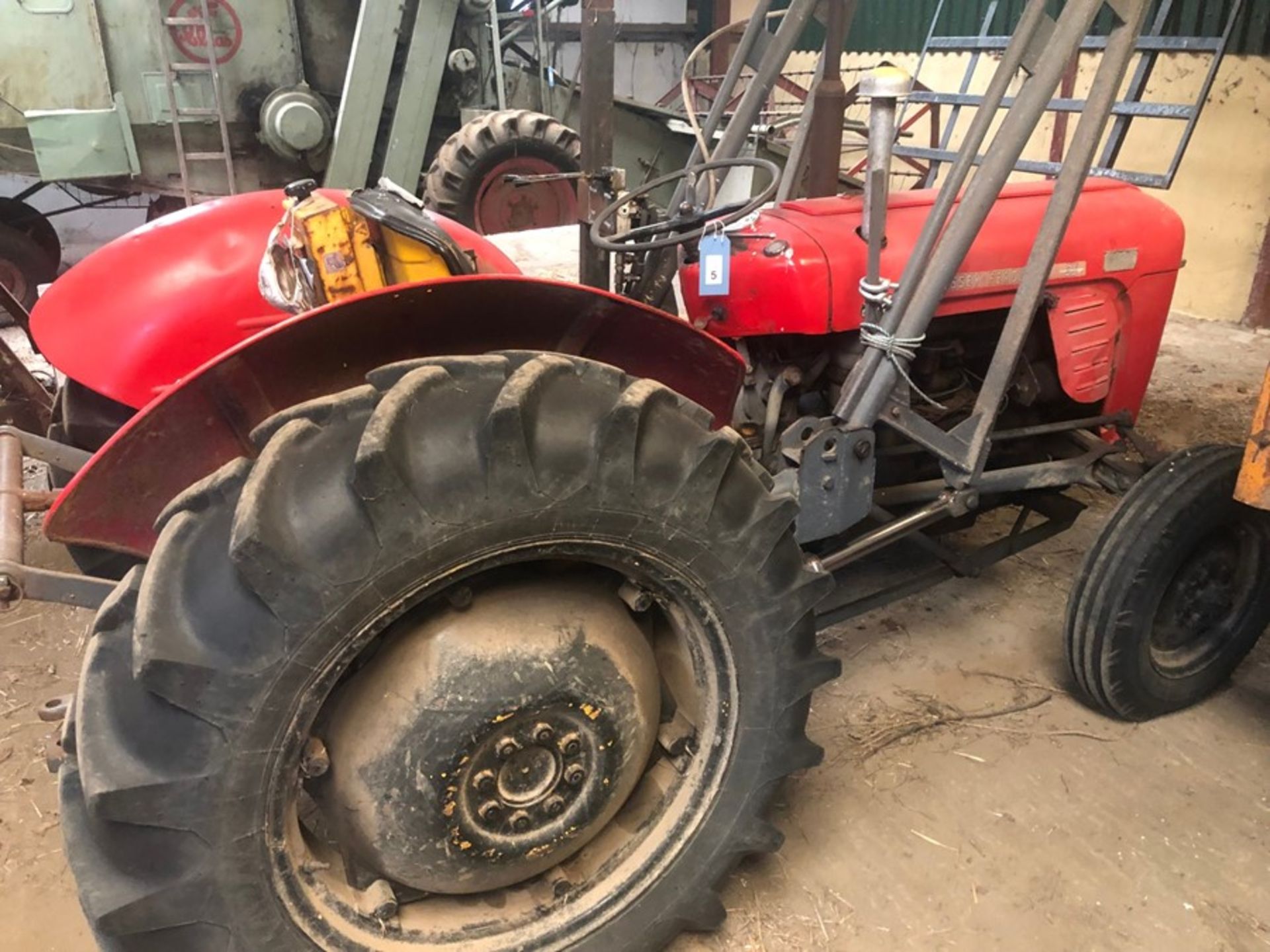 Massey 35 2WD Tractor with Bale lifter Reg No 5028 RO (HOURS 4098) (RUNNING WELL) - Bild 7 aus 9