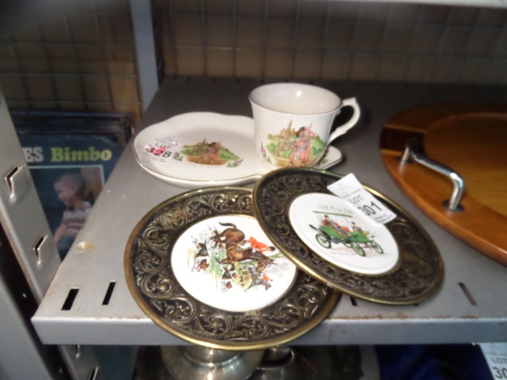 2 WALL PLATES AND SCOTTISH SOUVENIR CUP AND SAUCER