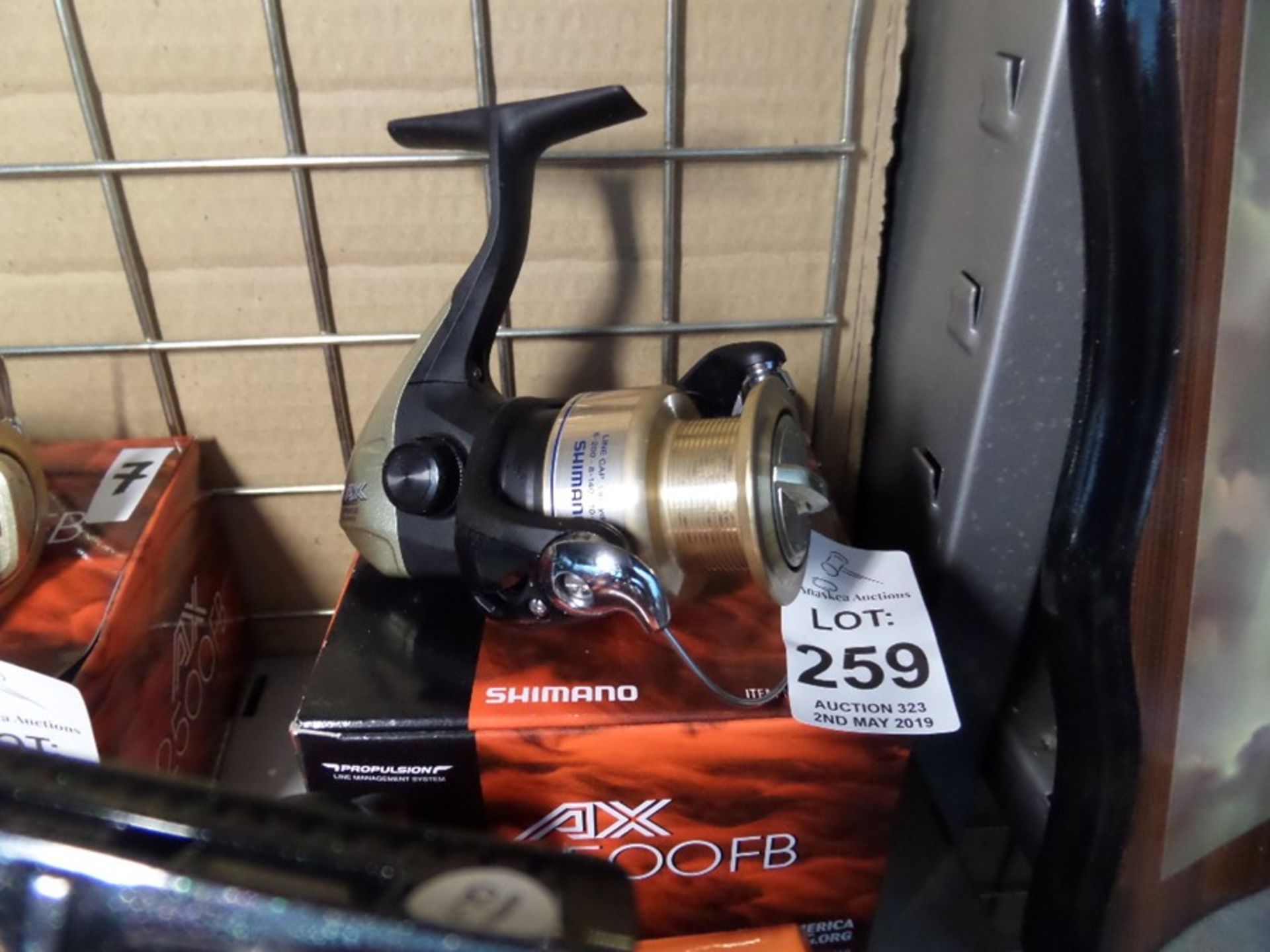 SHIMANO AX 2500 FB REEL