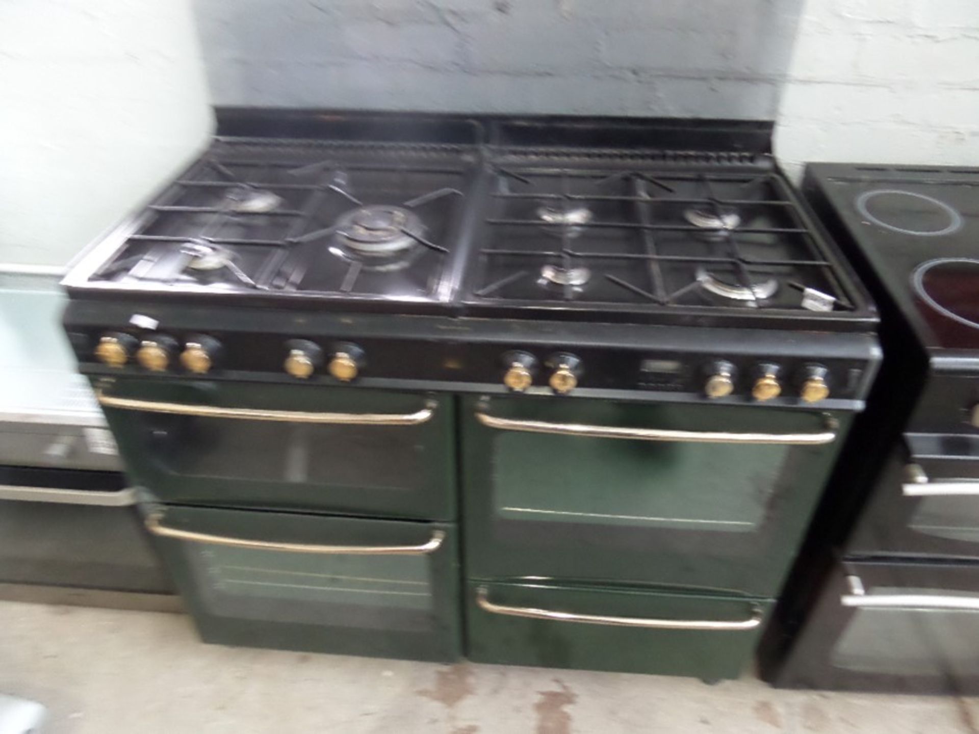 NEW HOME GAS COOKER 2 OVENS/GRILL AND WARMING OVEN
