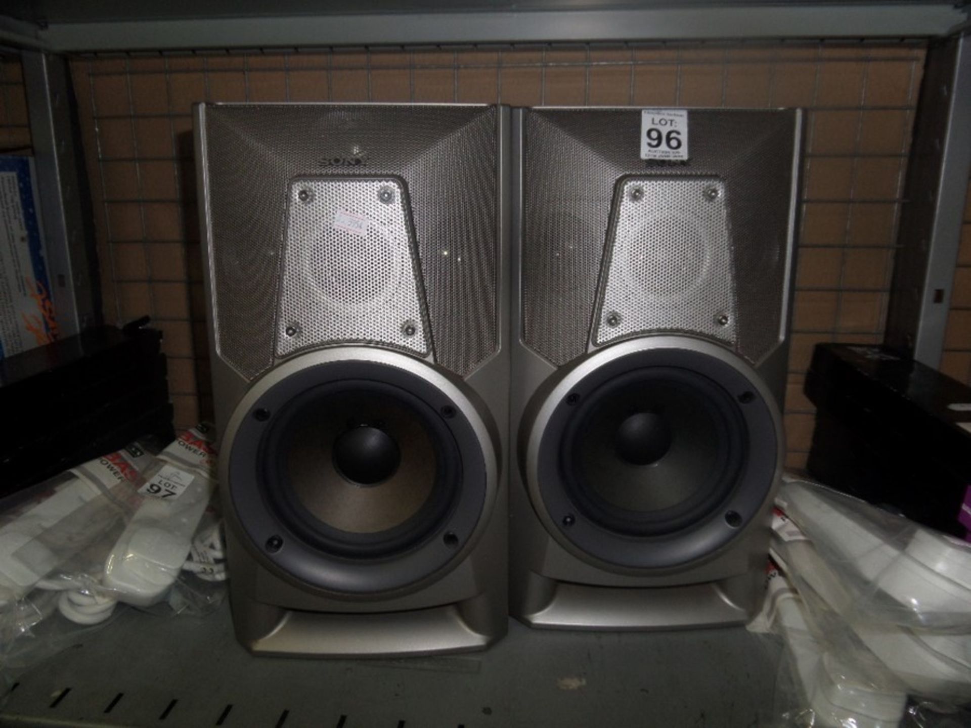 2 SONY SPEAKERS