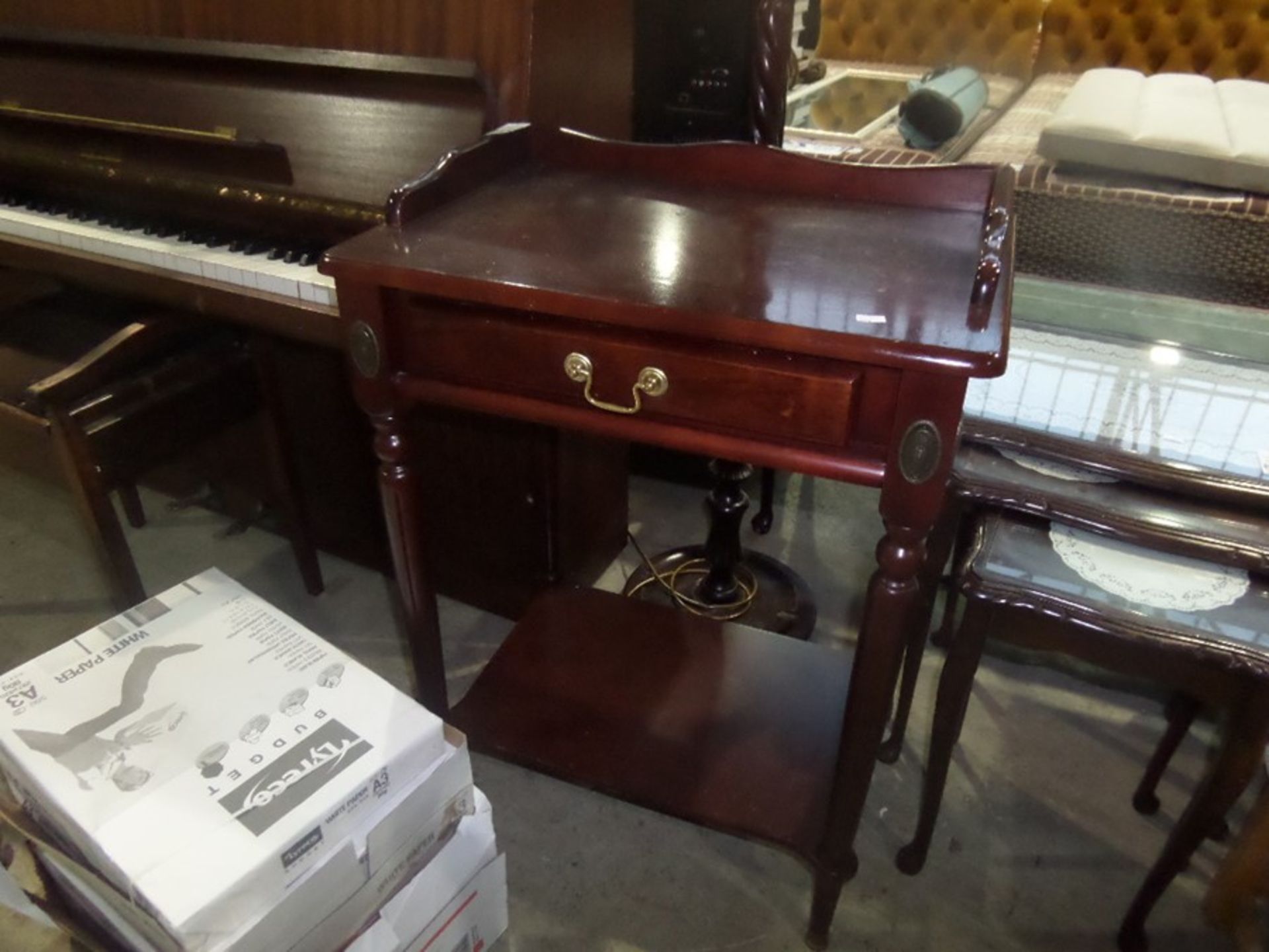 MAHOGANY HALL TABLE