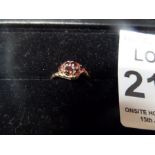 LADIES 9CT GOLD HALLMARKED RING