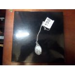 .925 STERLING SILVER NECKLACE WITH MOTHER OF PEARL PENDANT