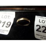 GENTS 9CT GOLD HALLMARKED WEDDING BAND