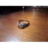 LADIES 9CT GOLD HALLMARKED RING