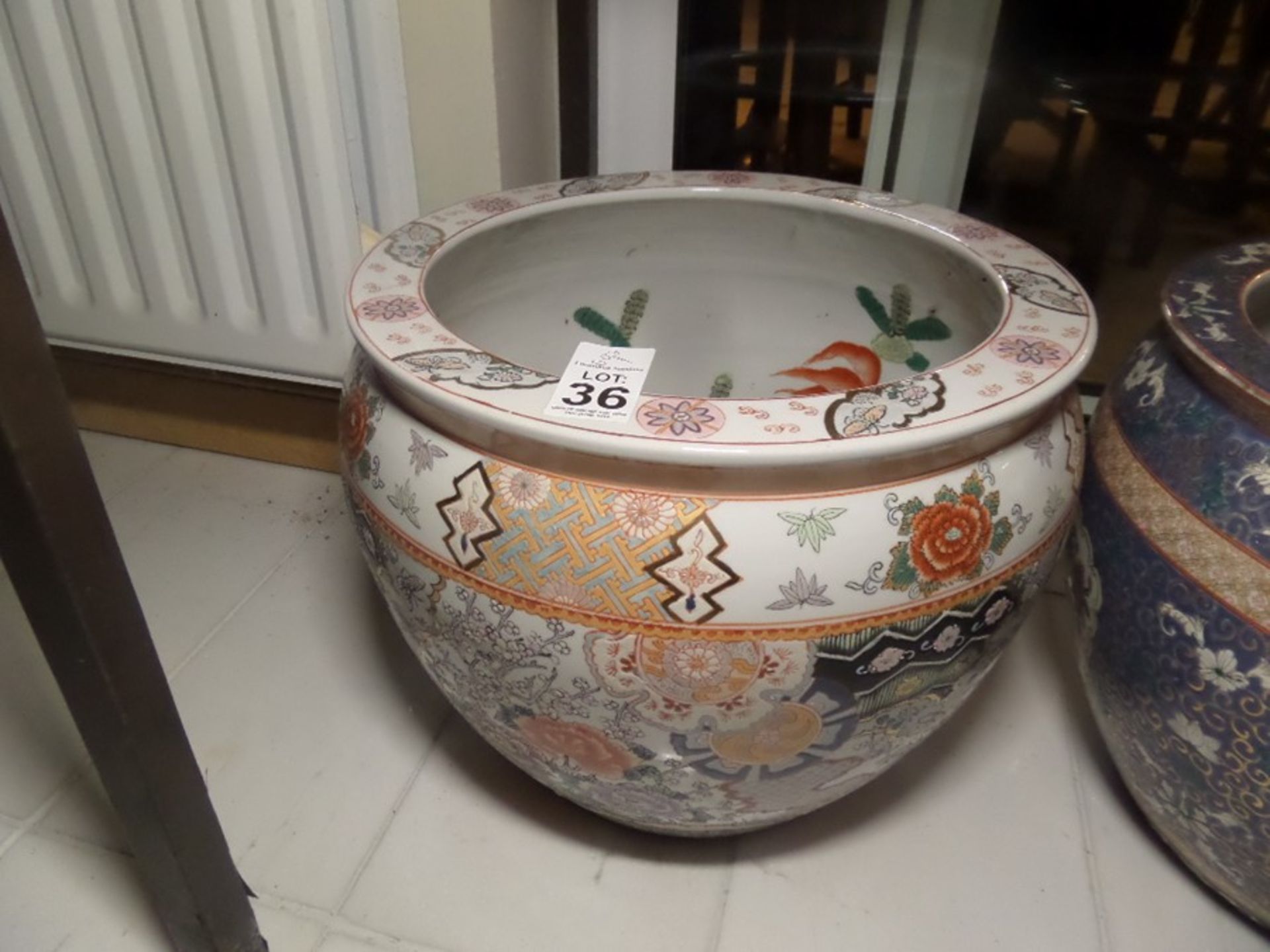 LARGE ORIENTAL FLOWER POT