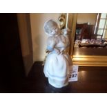 LLADRO NAO LADY WITH LAMB FIGURINE