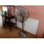 FLOOR STANDING FAN