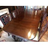 MAHOGANY EXTENDABLE DINING TABLE & 8 CHIPPENDALE STYLE CHAIRS