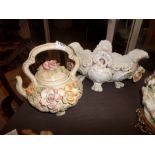 CAPODIMONTE TEAPOT & VASE (ITEMS SHOW SIGNS OF DAMAGE)