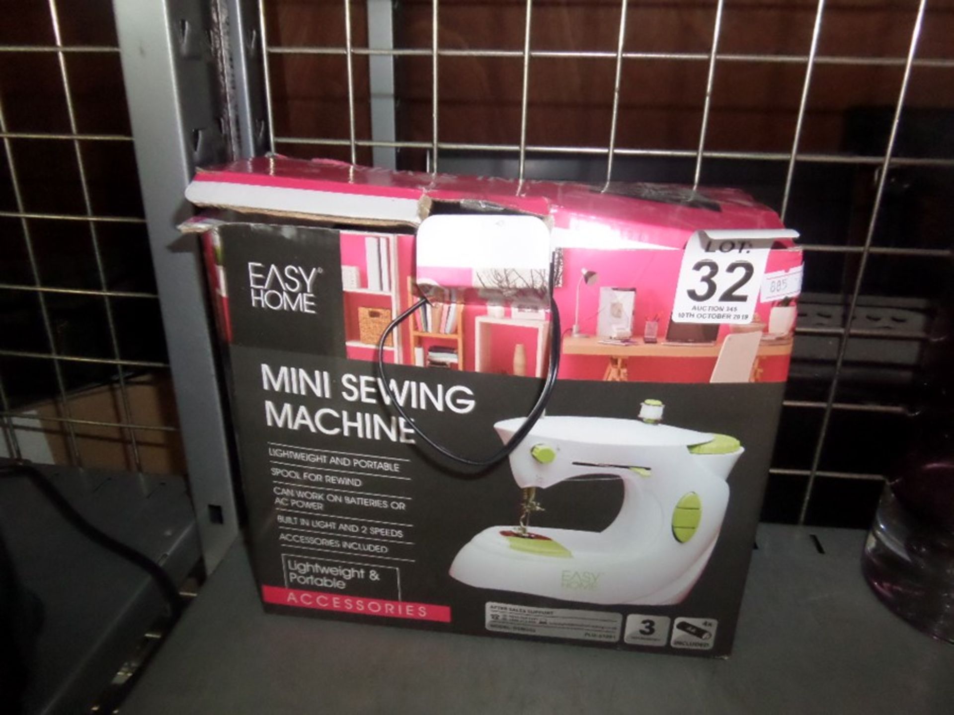 MINI SEWING MACHINE