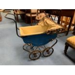 VINTAGE PRAM