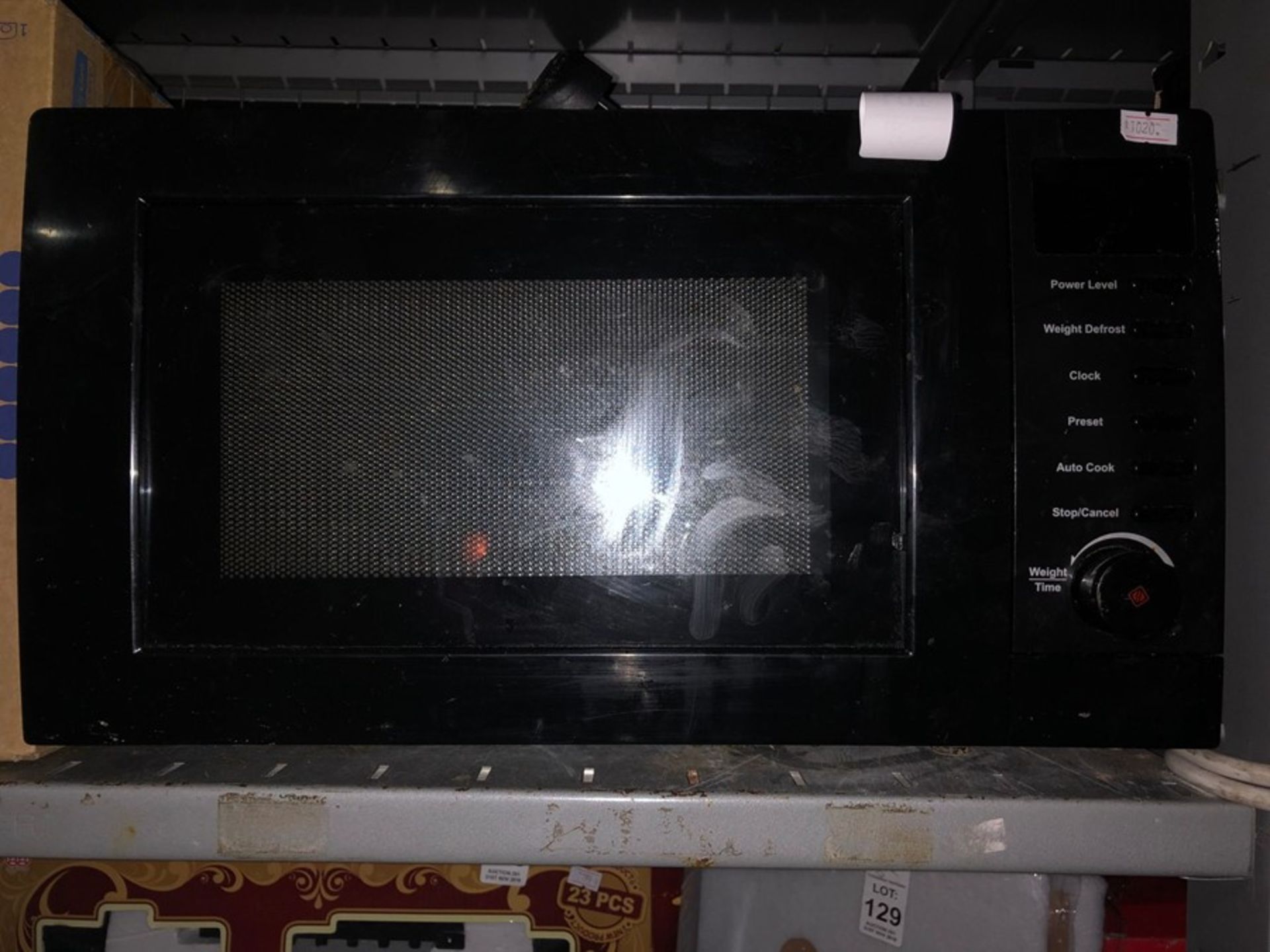 MICROWAVE OVEN (WORKING)