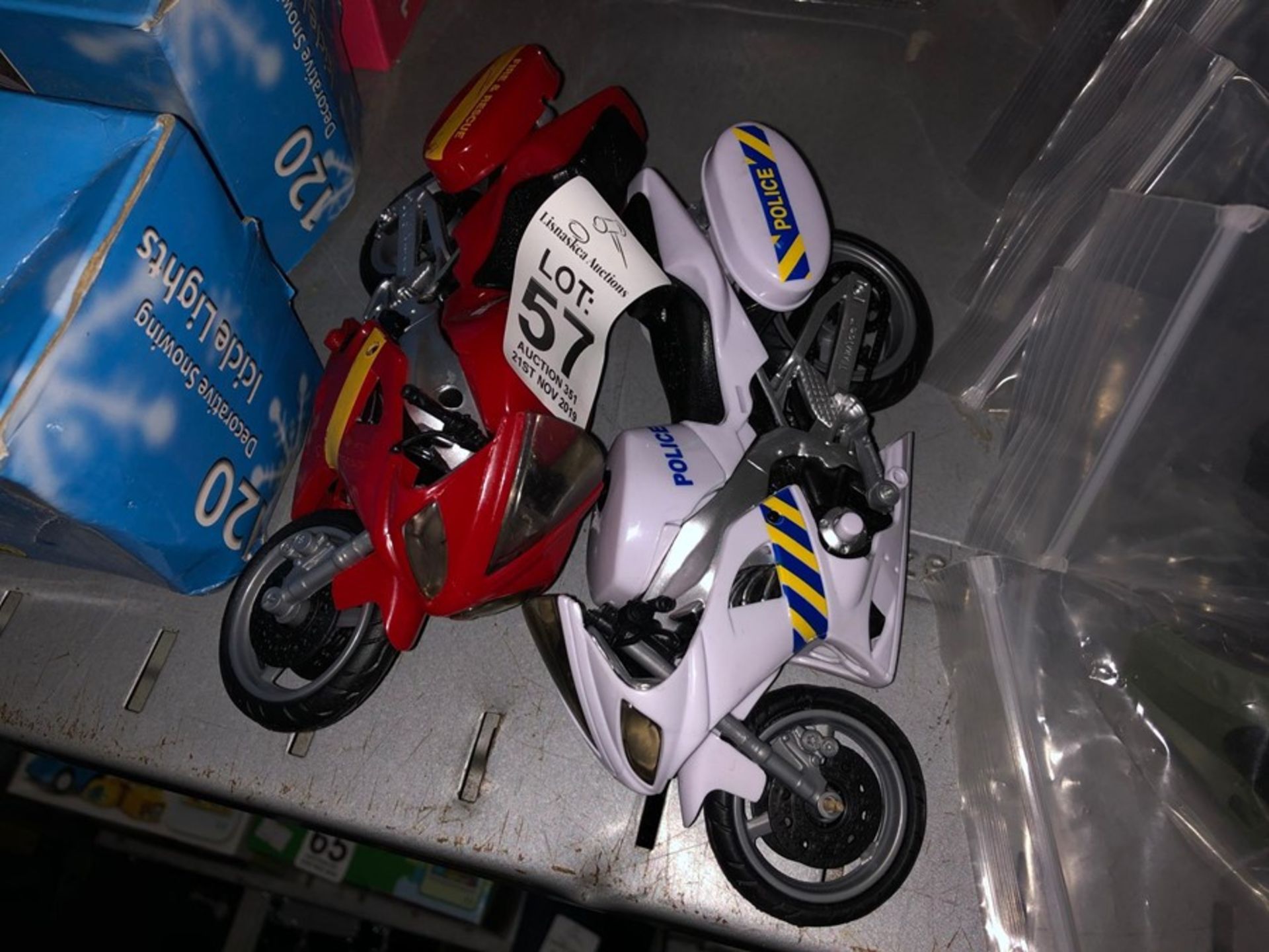 2 MODEL MOTORBIKES