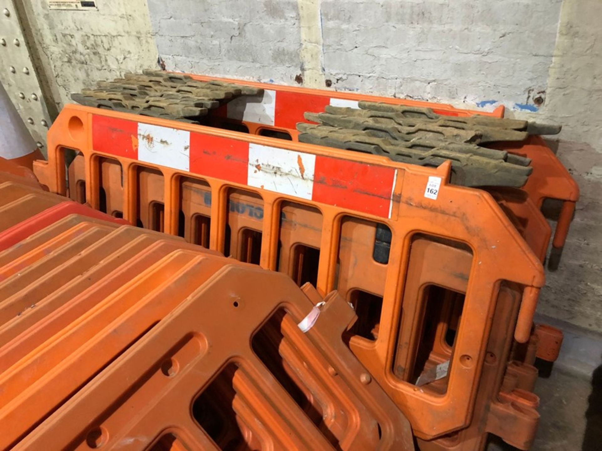 10X SAFETY BARRIERS WITH FEET