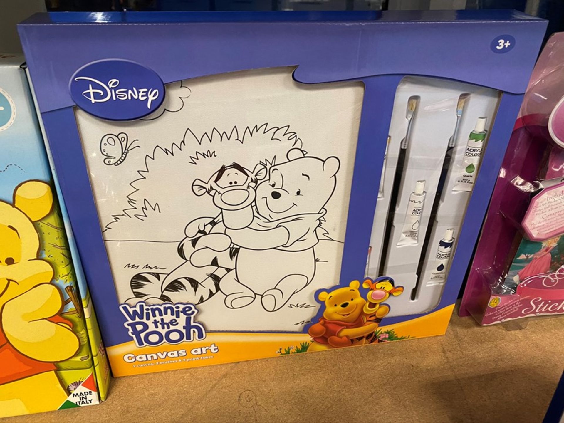 WINNIE THE POO CANVAS ART SET (NEW AND SEALED)